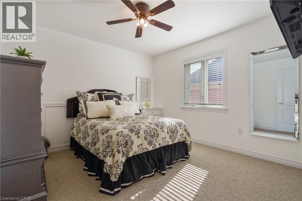 21 Shade Forest Trail, Hamilton, Ontario  L9B 0E5 - Photo 31 - 40778902