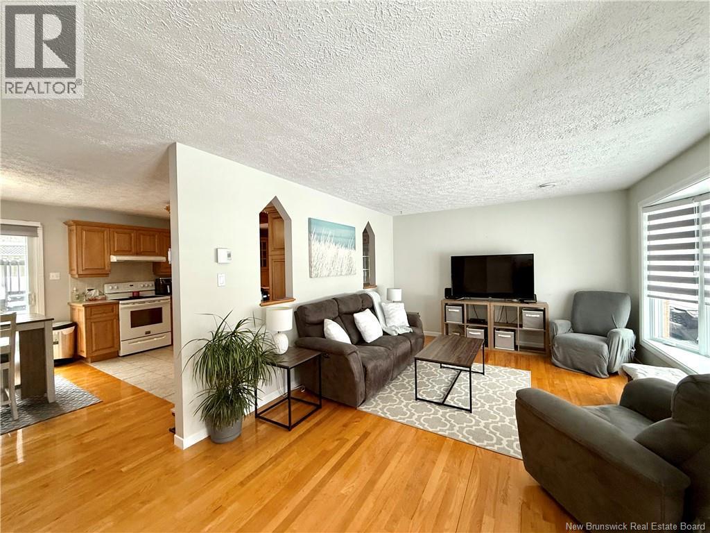 76 Leblond Street, Edmundston, New Brunswick  E3V 4L2 - Photo 10 - NB132124