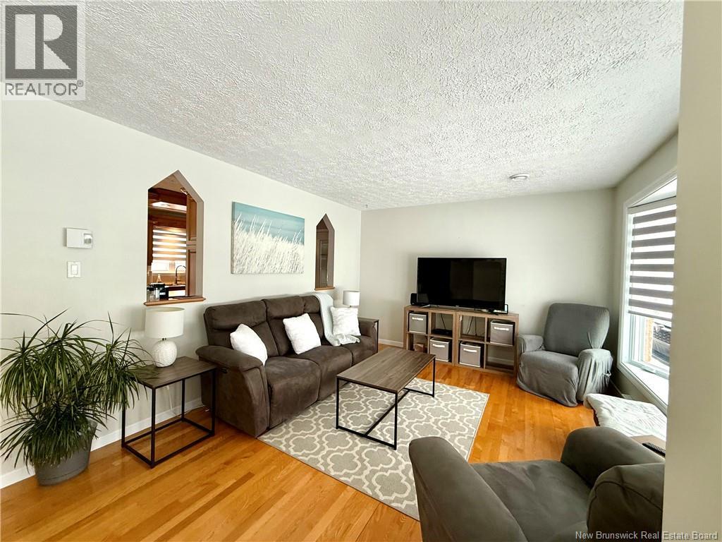 76 Leblond Street, Edmundston, New Brunswick  E3V 4L2 - Photo 11 - NB132124