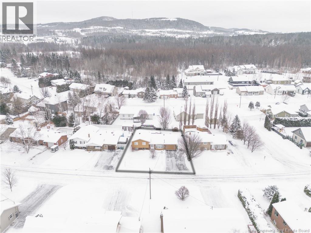 76 Leblond Street, Edmundston, New Brunswick  E3V 4L2 - Photo 8 - NB132124