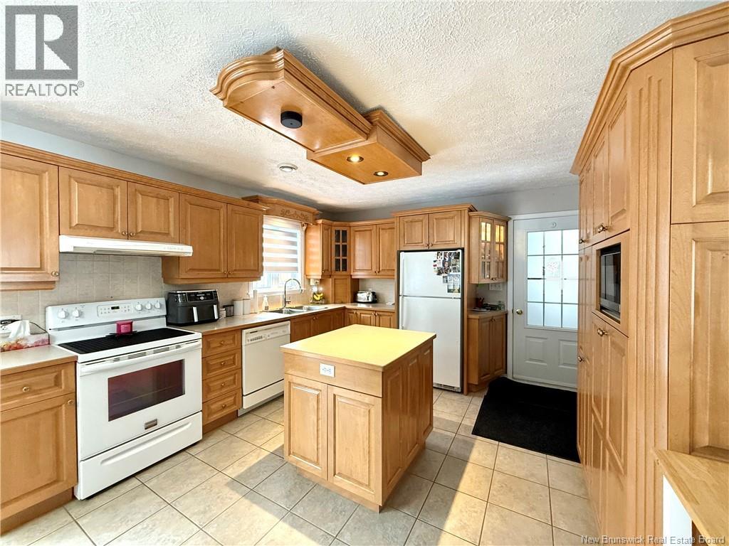 76 Leblond Street, Edmundston, New Brunswick  E3V 4L2 - Photo 15 - NB132124