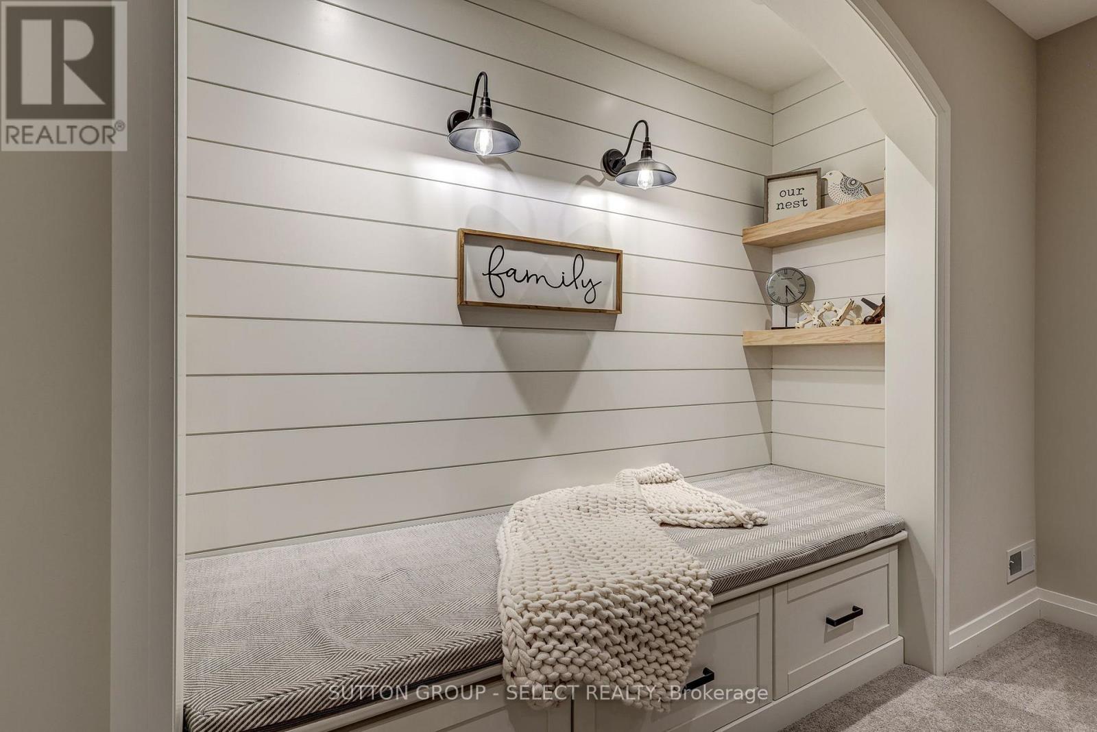 2397 Meadowlands Way, London North, Ontario  N6G 5L8 - Photo 38 - X12694392