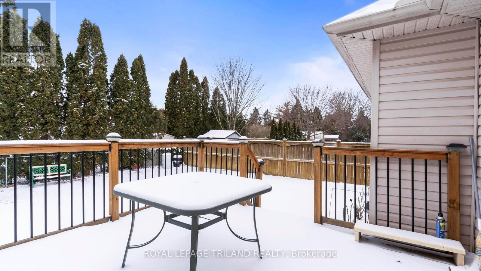 1553 Devos Drive, London North, Ontario  N5X 4K9 - Photo 26 - X12694398