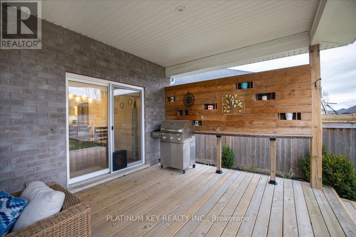 88 Collins Way, Strathroy-Caradoc, Ontario  N7G 0G2 - Photo 34 - X12694428