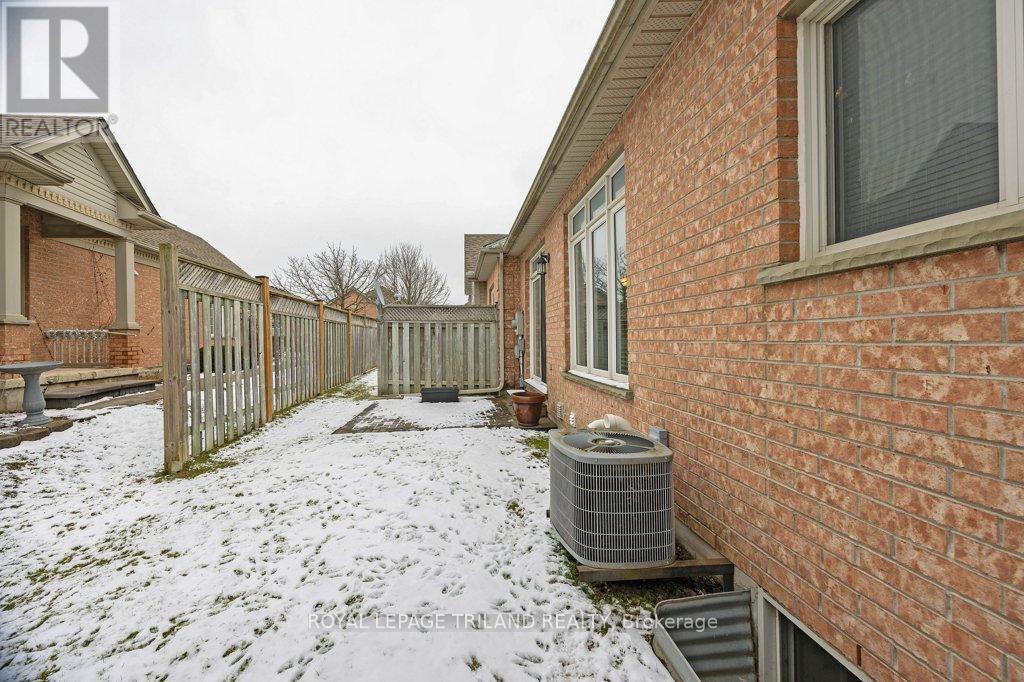 112 - 2025 Meadowgate Boulevard, London South, Ontario  N6M 1K9 - Photo 29 - X12694508