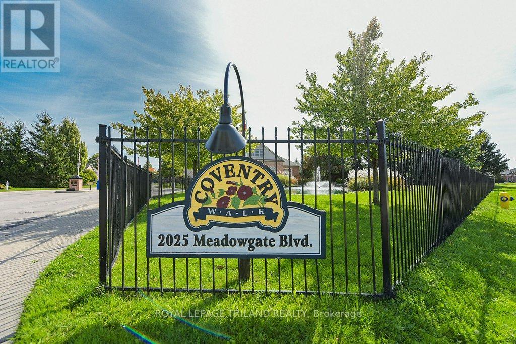 112 - 2025 Meadowgate Boulevard, London South, Ontario  N6M 1K9 - Photo 3 - X12694508