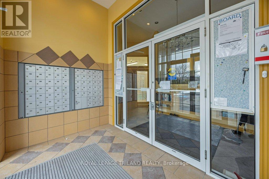 112 - 2025 Meadowgate Boulevard, London South, Ontario  N6M 1K9 - Photo 34 - X12694508