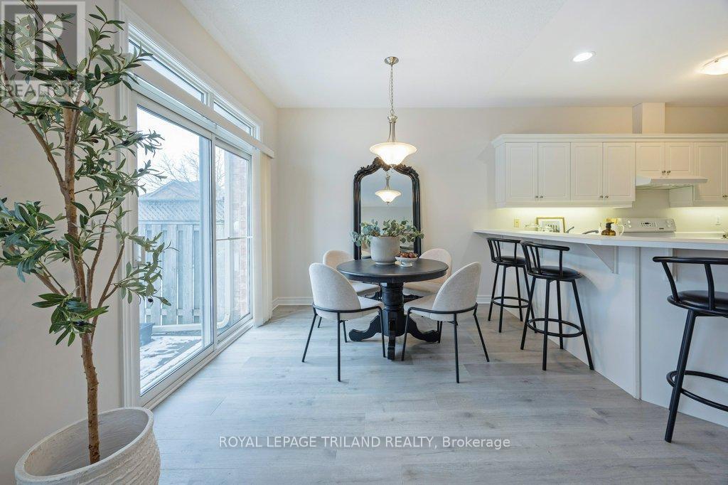 112 - 2025 Meadowgate Boulevard, London South, Ontario  N6M 1K9 - Photo 9 - X12694508