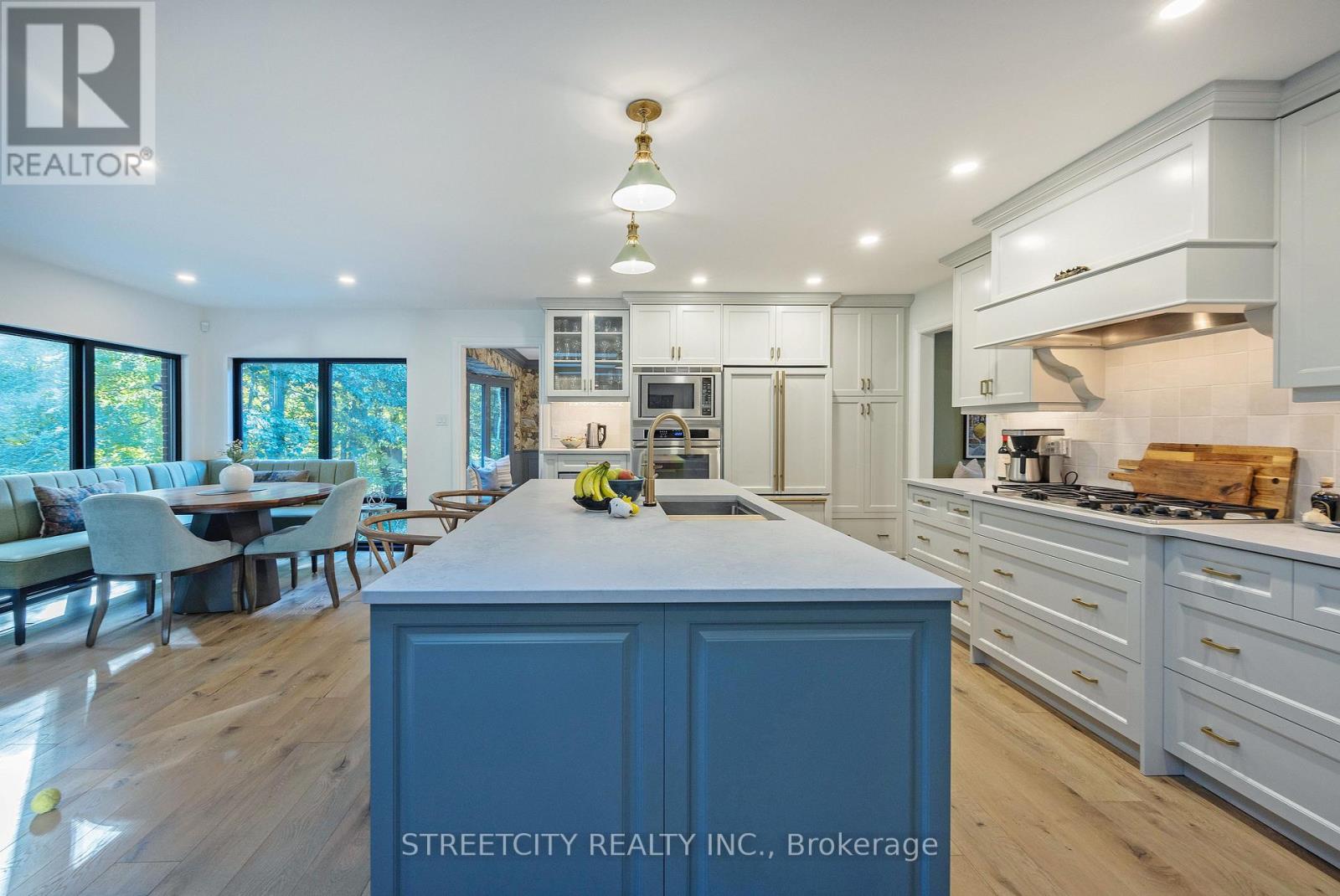 46 Foxborough Grove, London South, Ontario  N6K 4A8 - Photo 16 - X12694654