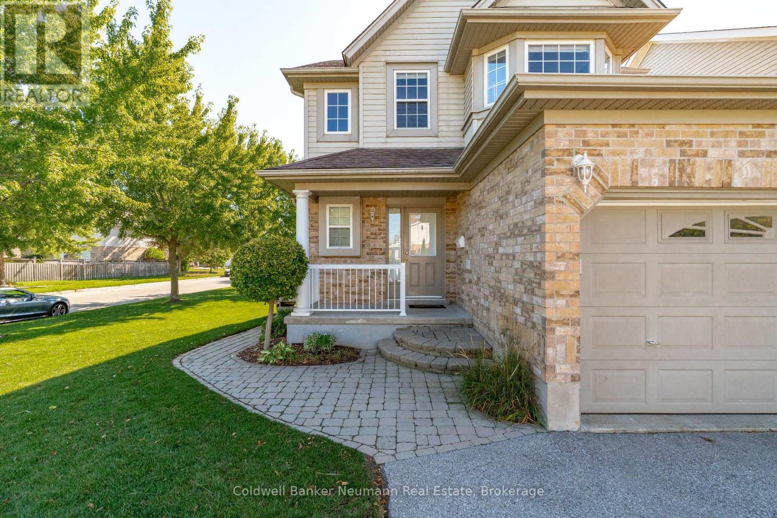 11 Fuller Drive, Guelph, Ontario  N1E 7J6 - Photo 4 - X12694356