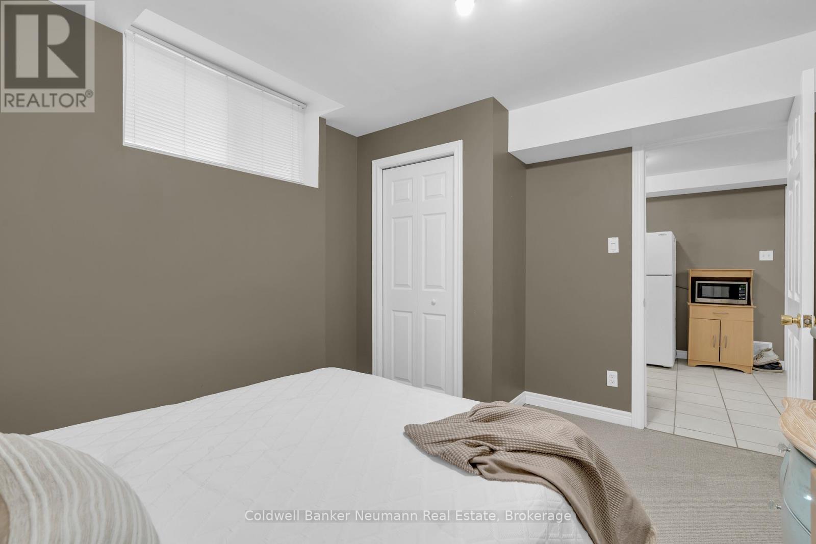 11 Fuller Drive, Guelph, Ontario  N1E 7J6 - Photo 41 - X12694356