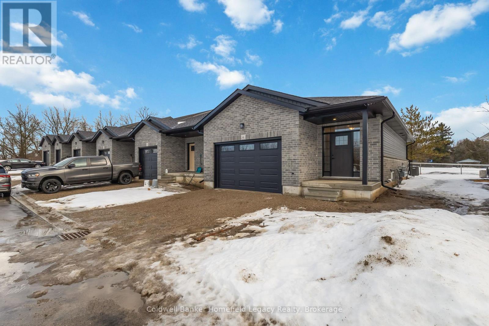 6 - 165 Egan Avenue, St. Marys, Ontario  N4X 0C9 - Photo 2 - X12694682