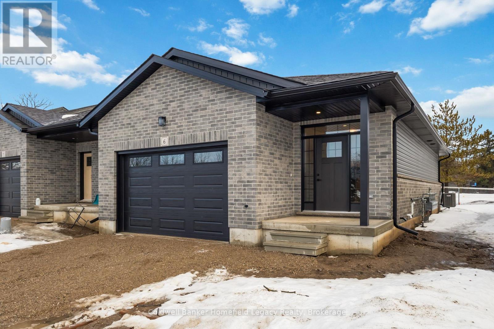 6 - 165 Egan Avenue, St. Marys, Ontario  N4X 0C9 - Photo 3 - X12694682