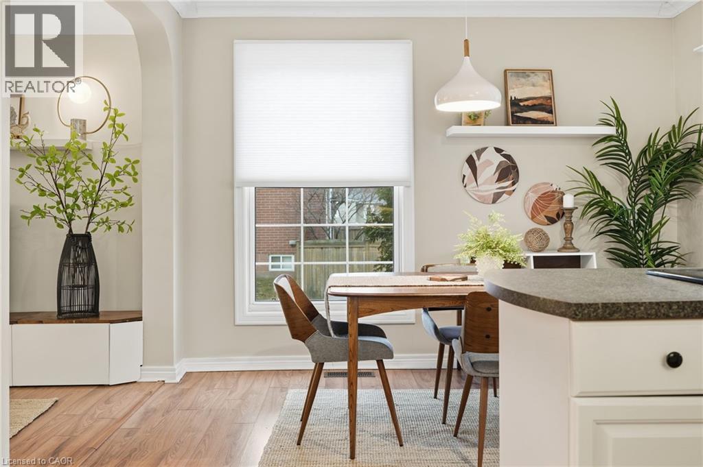 232 Mountain Park Avenue, Hamilton, Ontario  L8V 1A3 - Photo 21 - 40798309