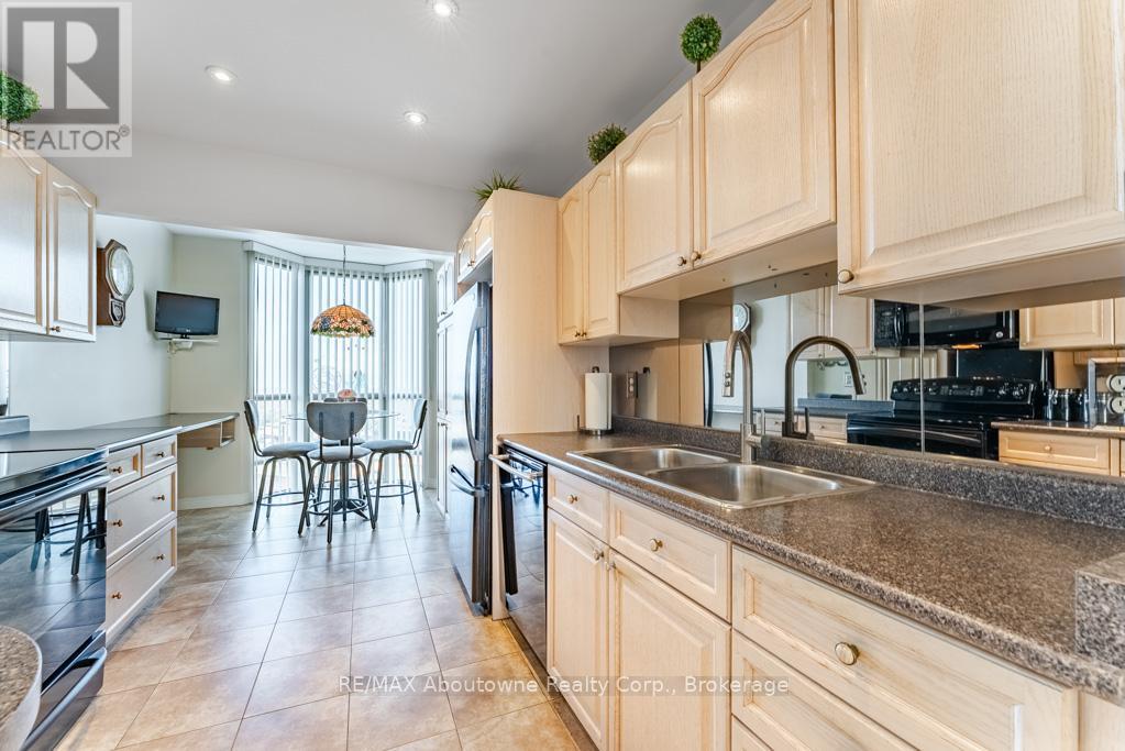 1201 - 5080 Pinedale Avenue, Burlington, Ontario  L7L 5V7 - Photo 15 - W12694112