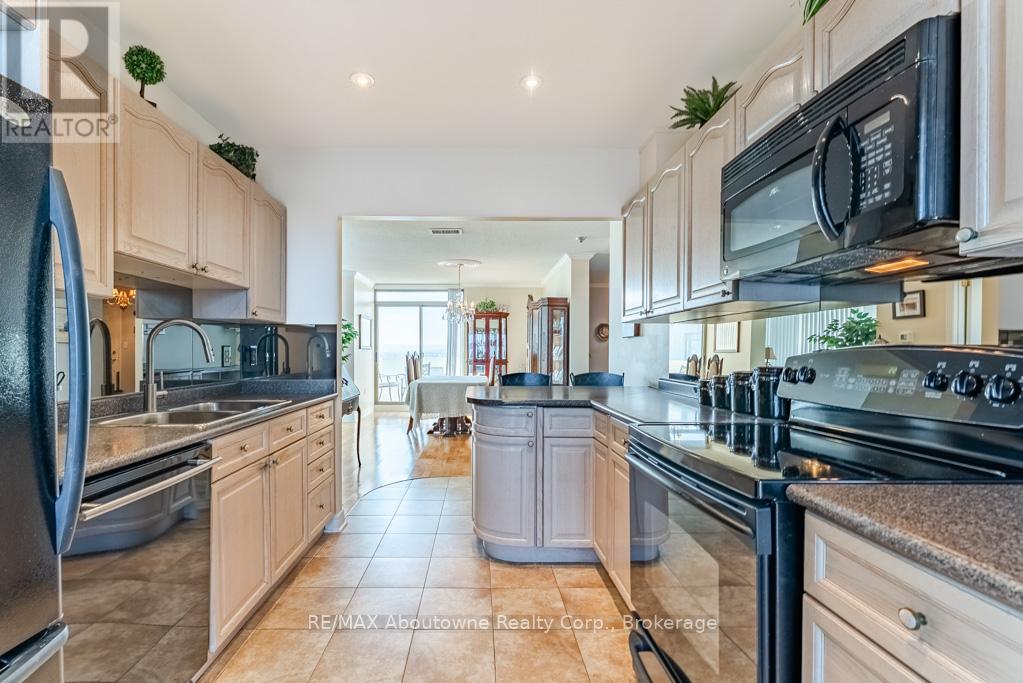 1201 - 5080 Pinedale Avenue, Burlington, Ontario  L7L 5V7 - Photo 16 - W12694112