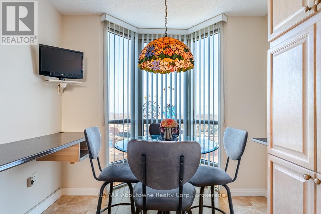 1201 - 5080 Pinedale Avenue, Burlington, Ontario  L7L 5V7 - Photo 17 - W12694112