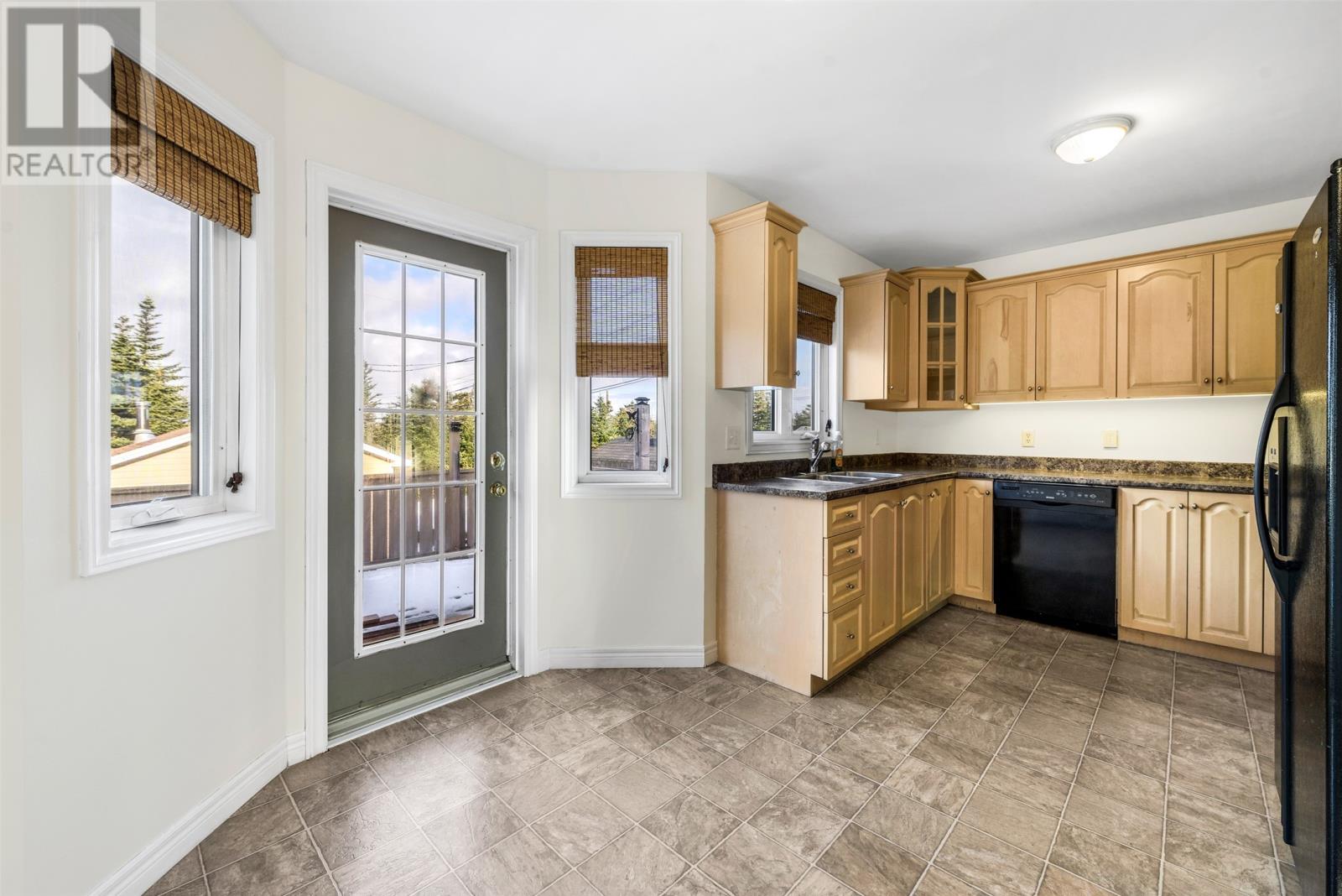 18 Burry Port Street, St. John's, Newfoundland & Labrador  A1A 5Y1 - Photo 9 - 1293714