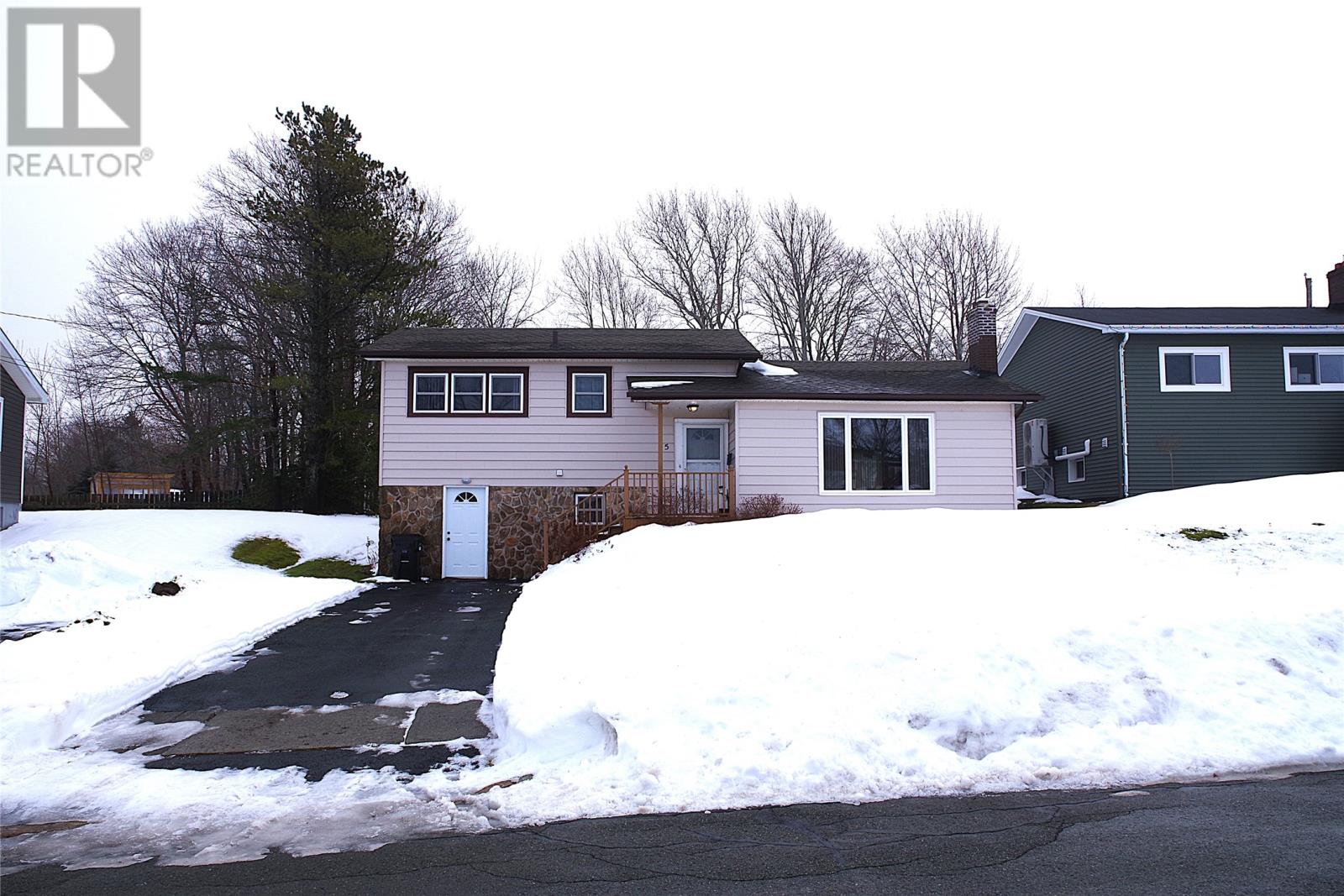 5 Cole Place, St. John's, Newfoundland & Labrador  A1A 1Y4 - Photo 1 - 1293608