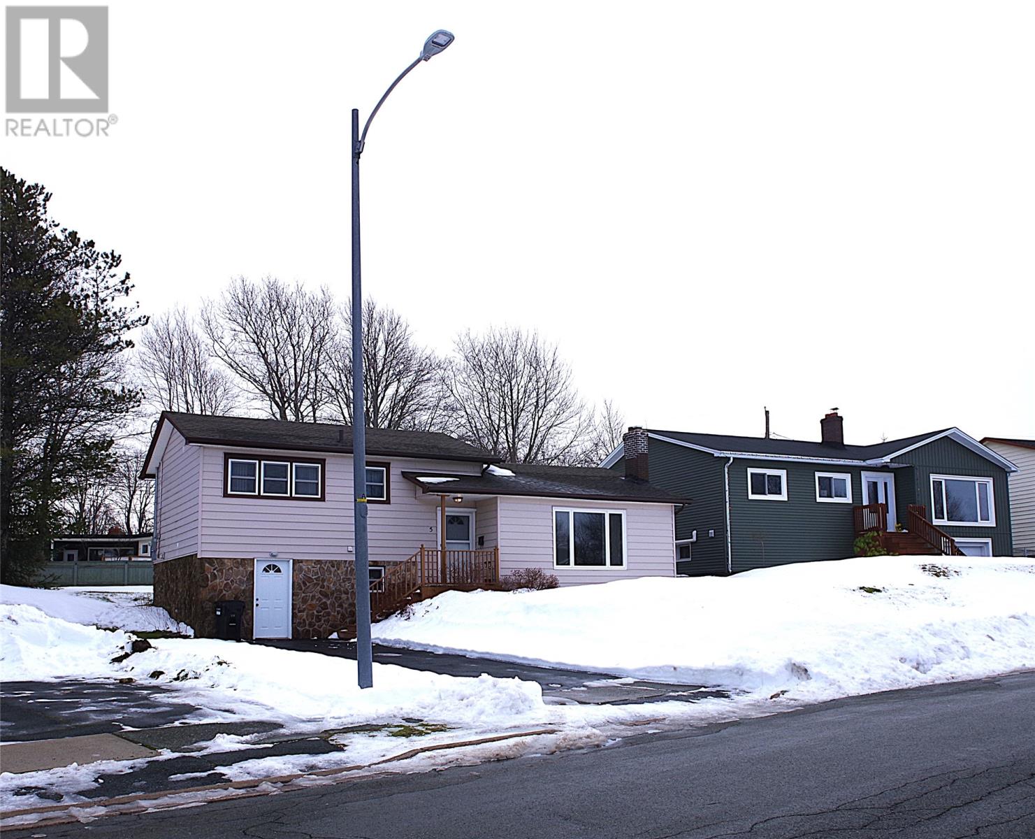 5 Cole Place, St. John's, Newfoundland & Labrador  A1A 1Y4 - Photo 2 - 1293608