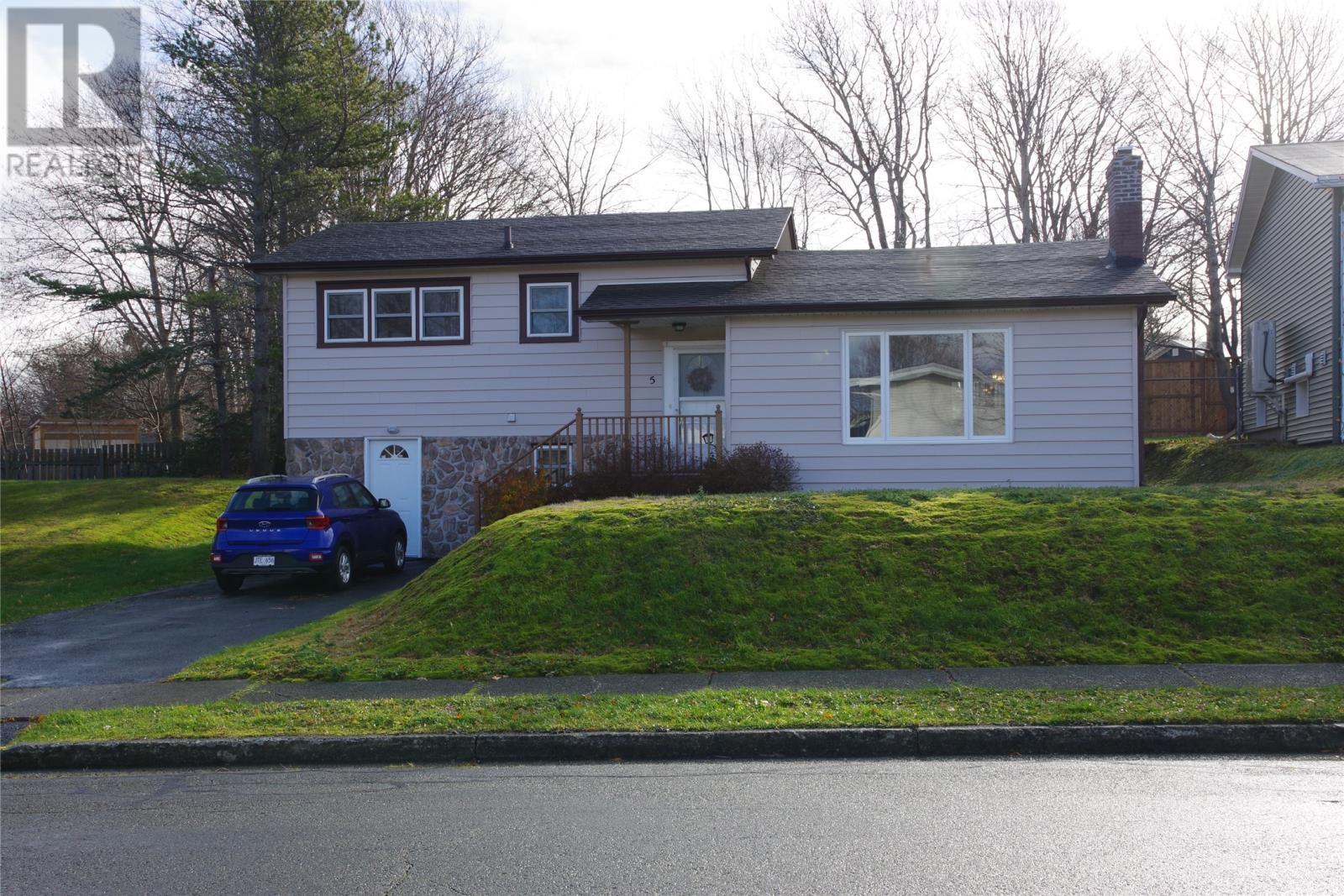 5 Cole Place, St. John's, Newfoundland & Labrador  A1A 1Y4 - Photo 4 - 1293608