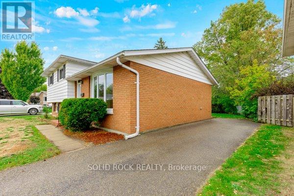 1301 Alwington Street, Brockville, Ontario  K6V 6A5 - Photo 34 - X12694260