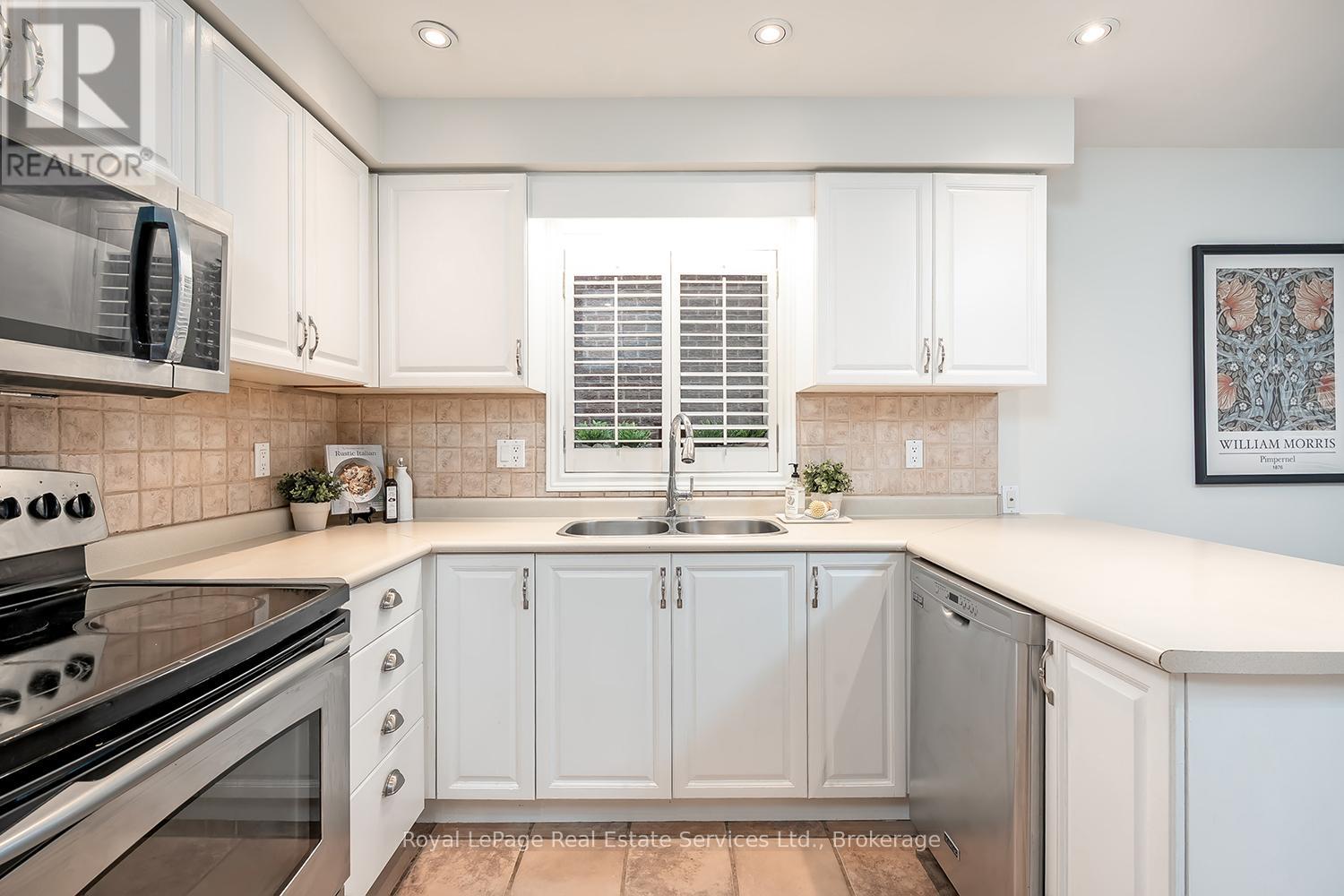 2620 Andover Road, Oakville, Ontario  L6H 6C4 - Photo 13 - W12694588