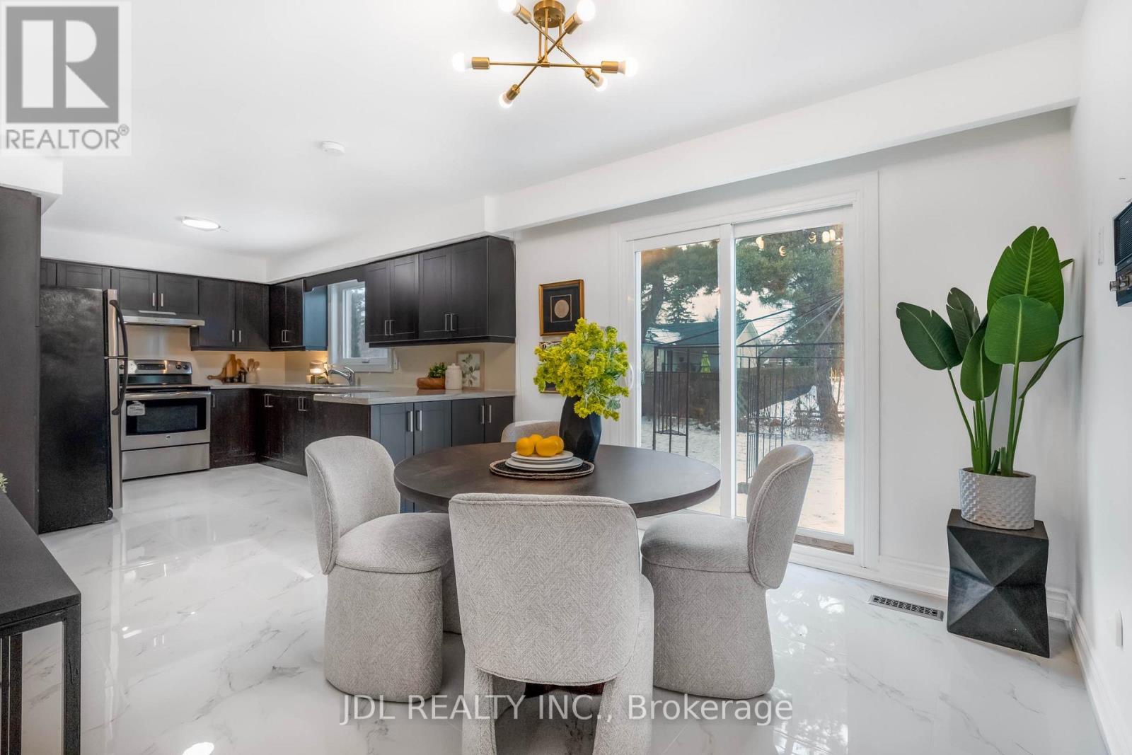 16 Clayland Drive, Toronto, Ontario  M3A 2A4 - Photo 14 - C12656026