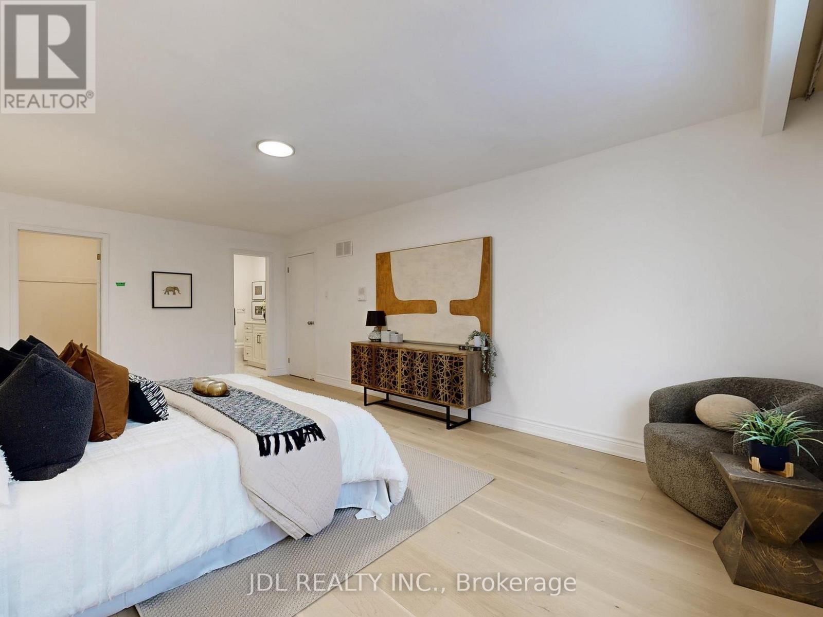 16 Clayland Drive, Toronto, Ontario  M3A 2A4 - Photo 21 - C12656026