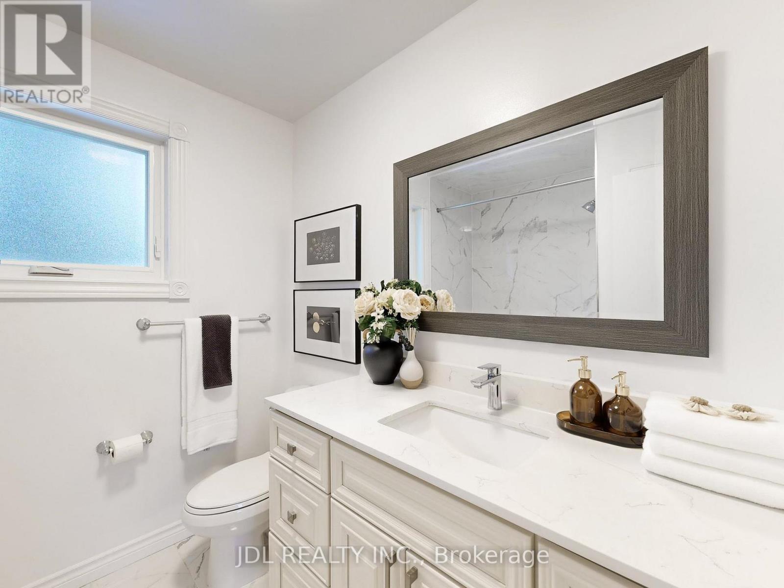 16 Clayland Drive, Toronto, Ontario  M3A 2A4 - Photo 22 - C12656026