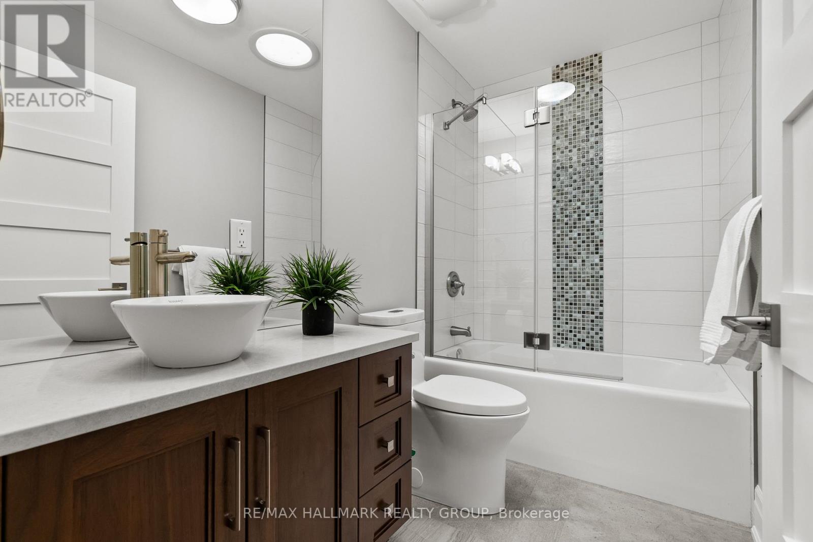 217 Belford Crescent, Ottawa, Ontario  K1Z 7A9 - Photo 22 - X12694354