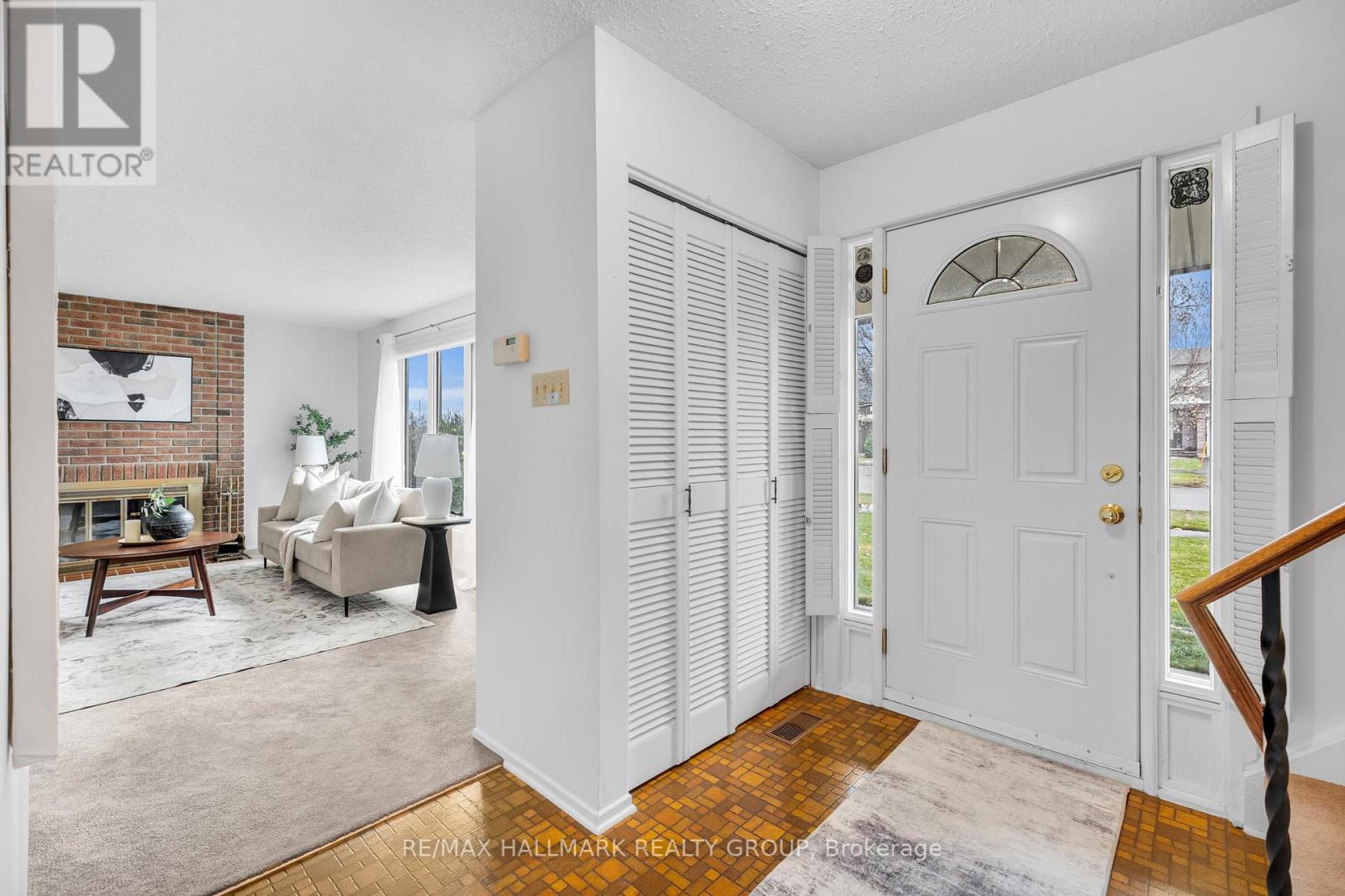 3407 Mccarthy Road, Ottawa, Ontario  K1V 9G6 - Photo 2 - X12694612