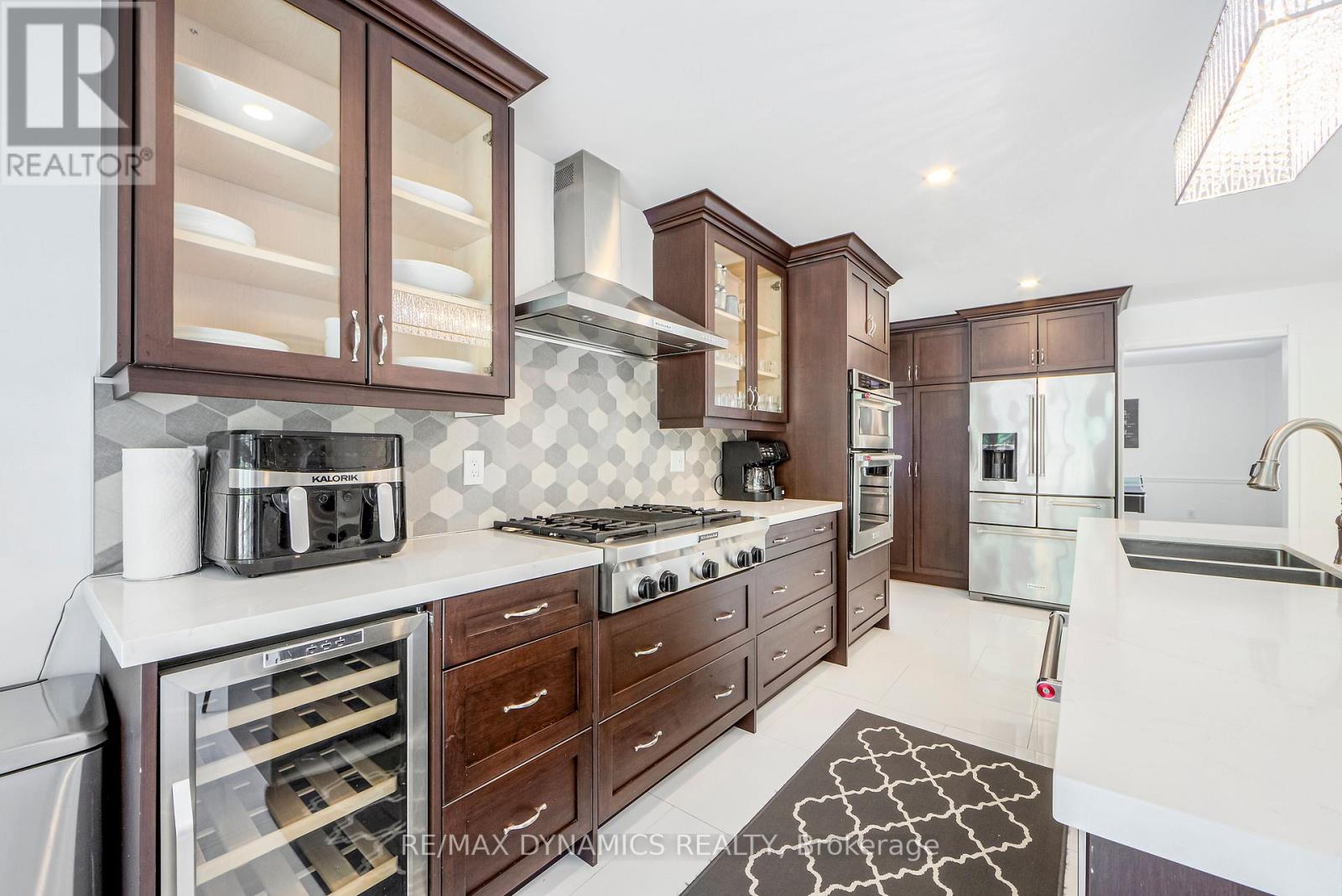 267 Hidden Trail, Toronto, Ontario  M2R 3S7 - Photo 22 - C12694082