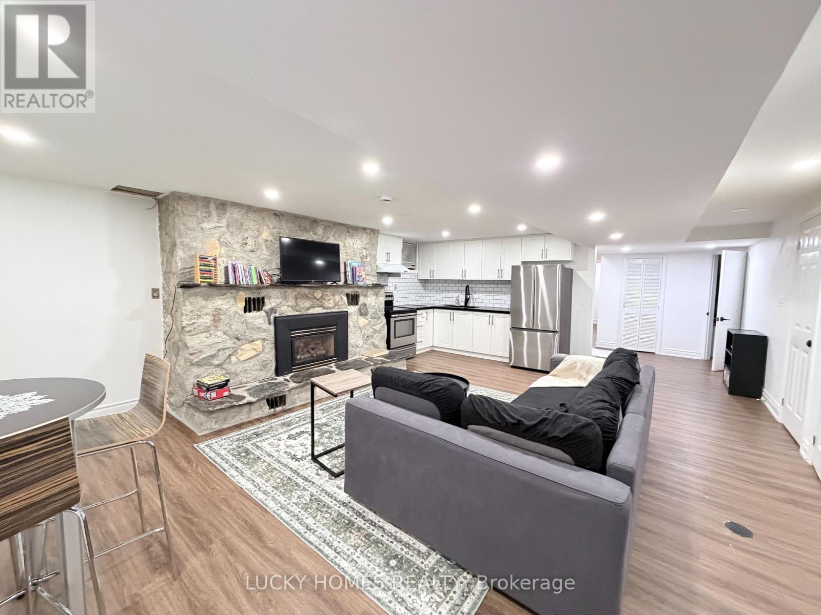 33 Vanstone Court, Clarington, Ontario  L1C 3V6 - Photo 45 - E12684436