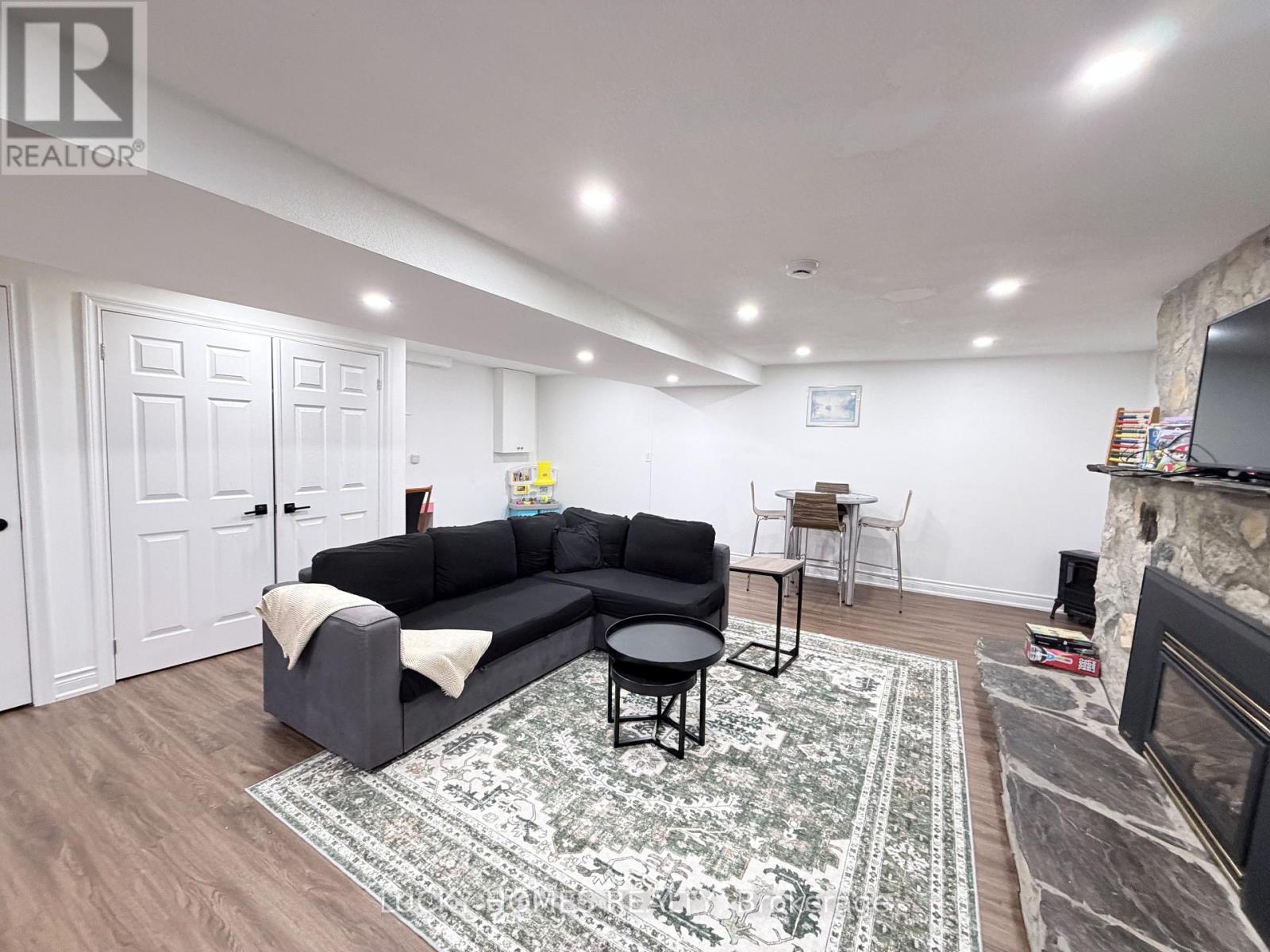 33 Vanstone Court, Clarington, Ontario  L1C 3V6 - Photo 43 - E12684436