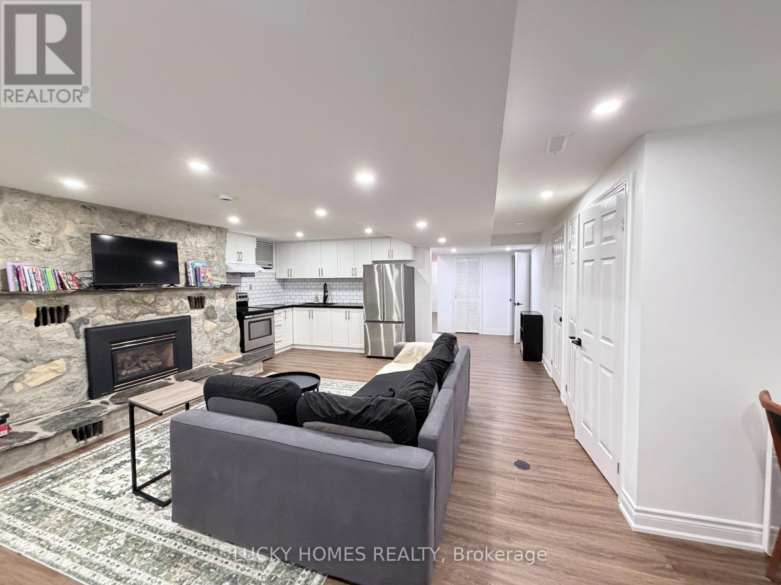 33 Vanstone Court, Clarington, Ontario  L1C 3V6 - Photo 47 - E12684436