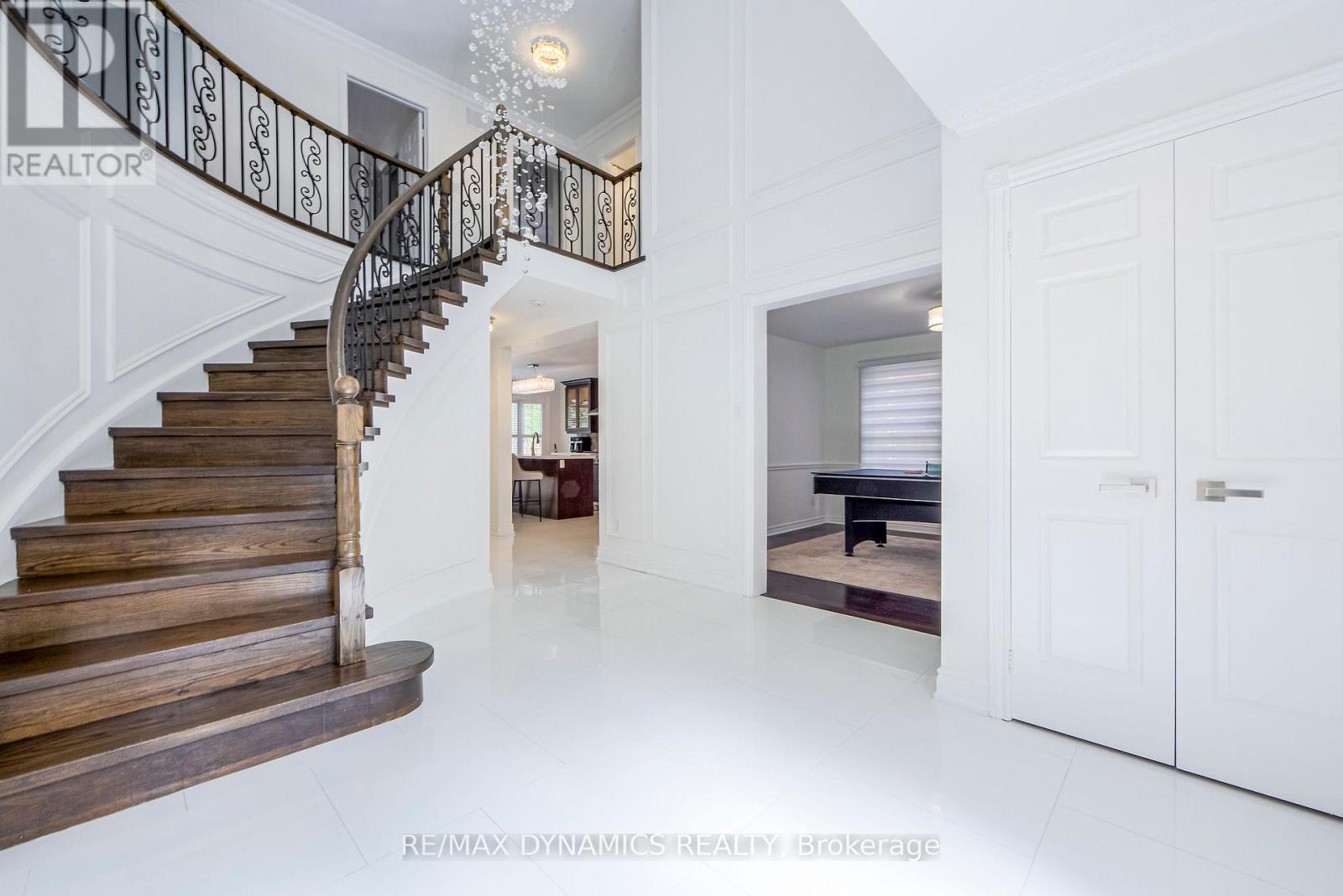 267 Hidden Trail, Toronto, Ontario  M2R 3S7 - Photo 25 - C12694082