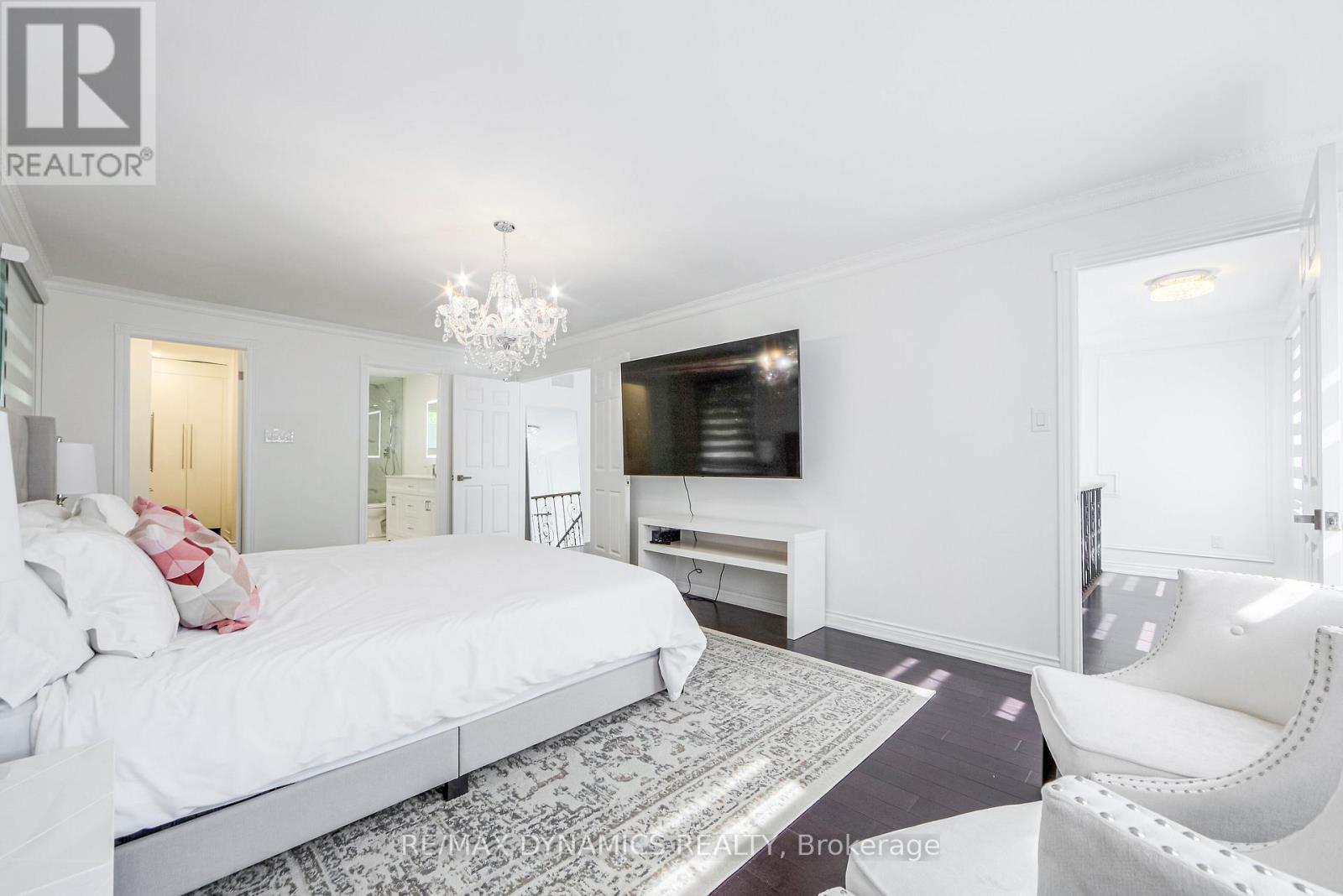 267 Hidden Trail, Toronto, Ontario  M2R 3S7 - Photo 32 - C12694082