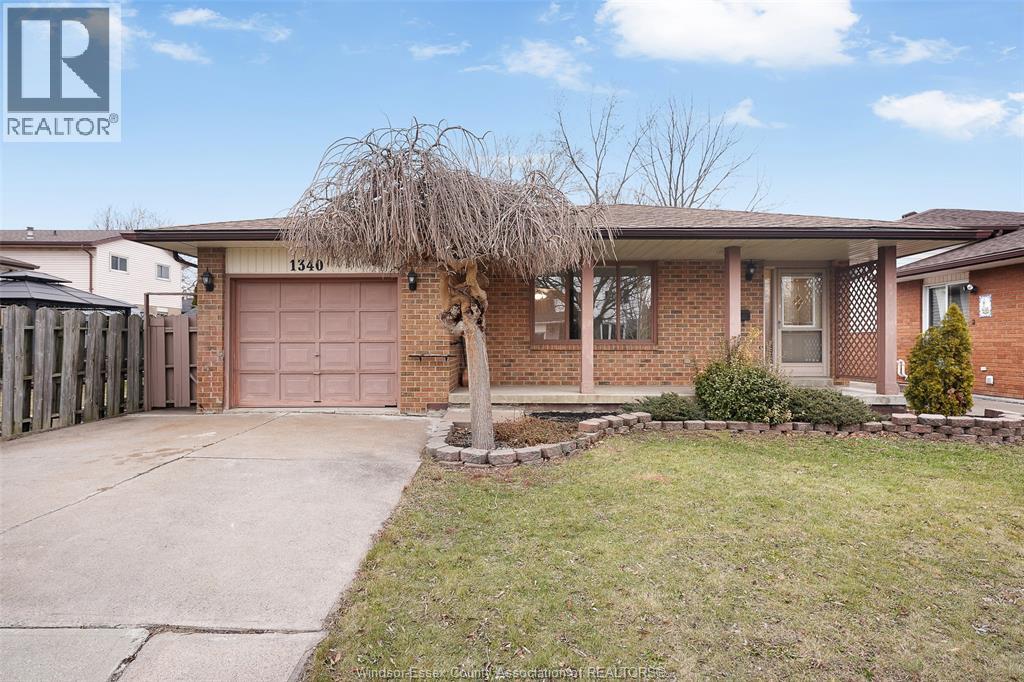 MLS# 26001056: 1340 AZALIA CRESCENT, Windsor, Canada