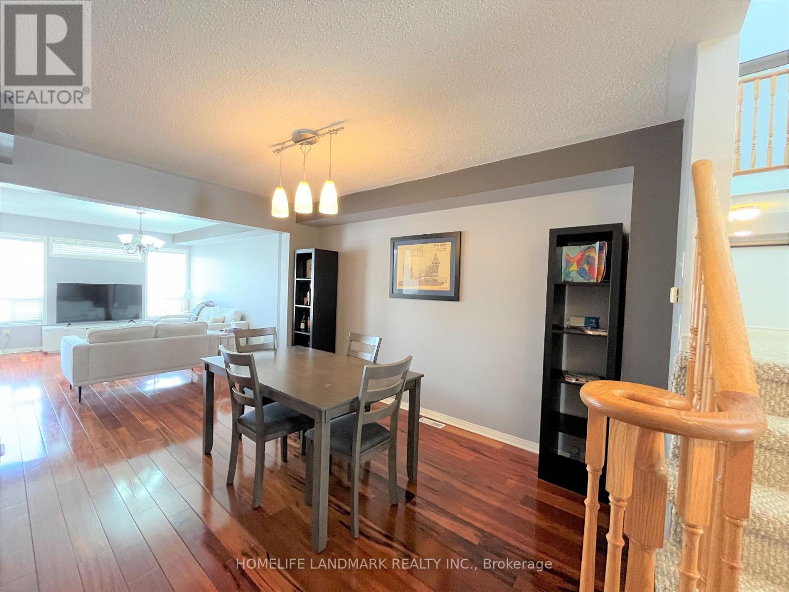 25 Vessel Crescent, Toronto, Ontario  M1C 5E4 - Photo 4 - E12694046