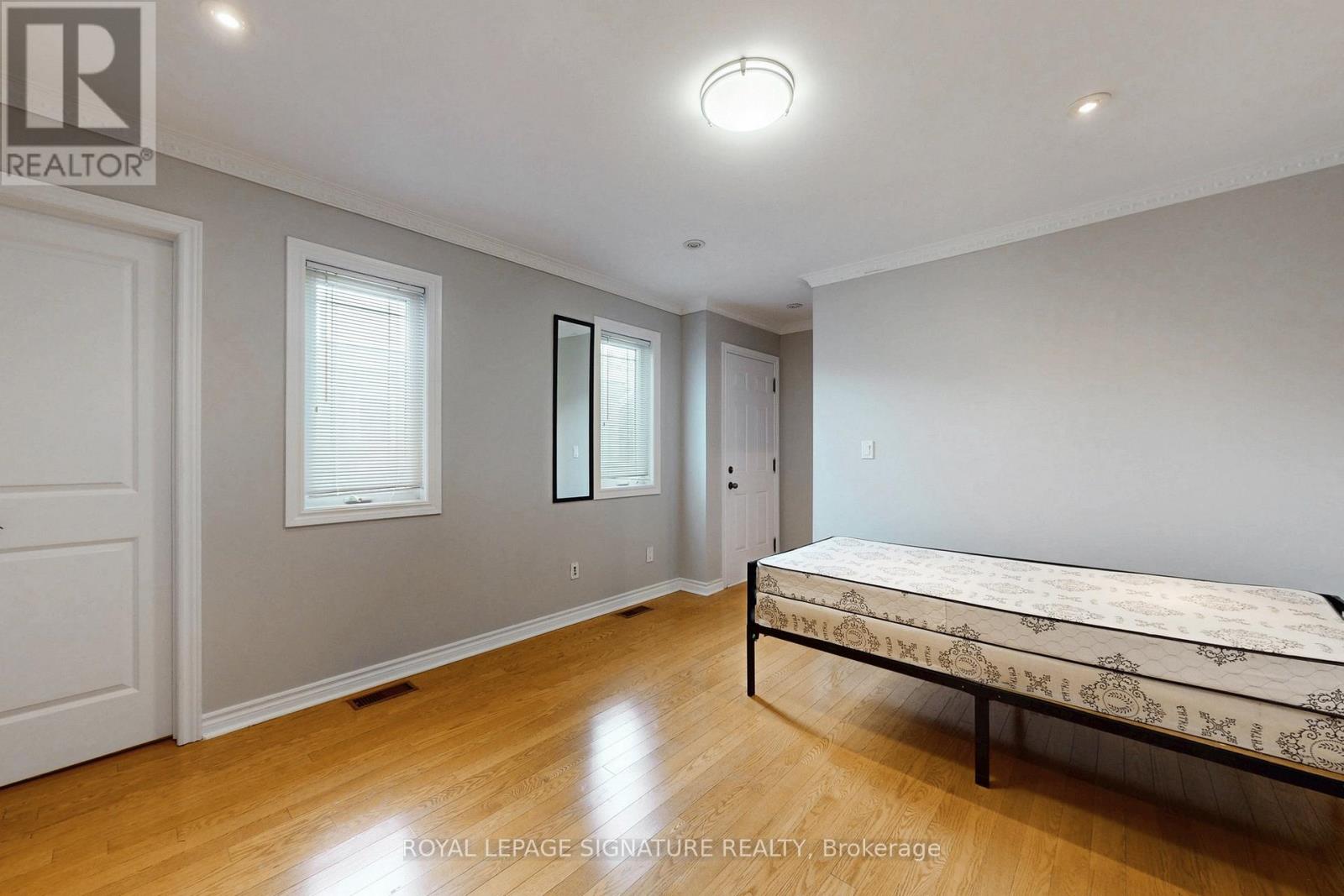 950 Greenwood Avenue, Toronto, Ontario  M4J 4C3 - Photo 23 - E12694048