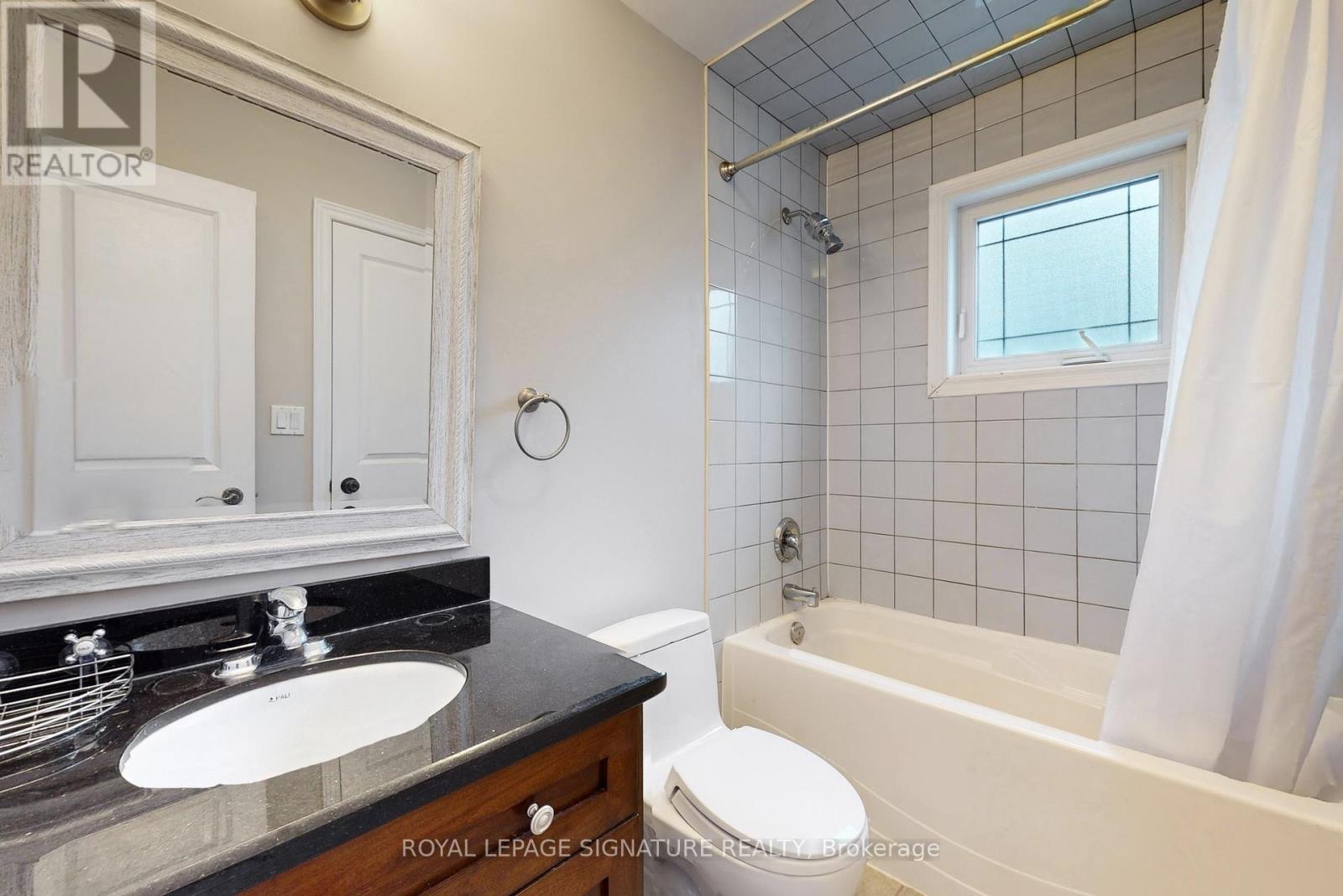 950 Greenwood Avenue, Toronto, Ontario  M4J 4C3 - Photo 31 - E12694048