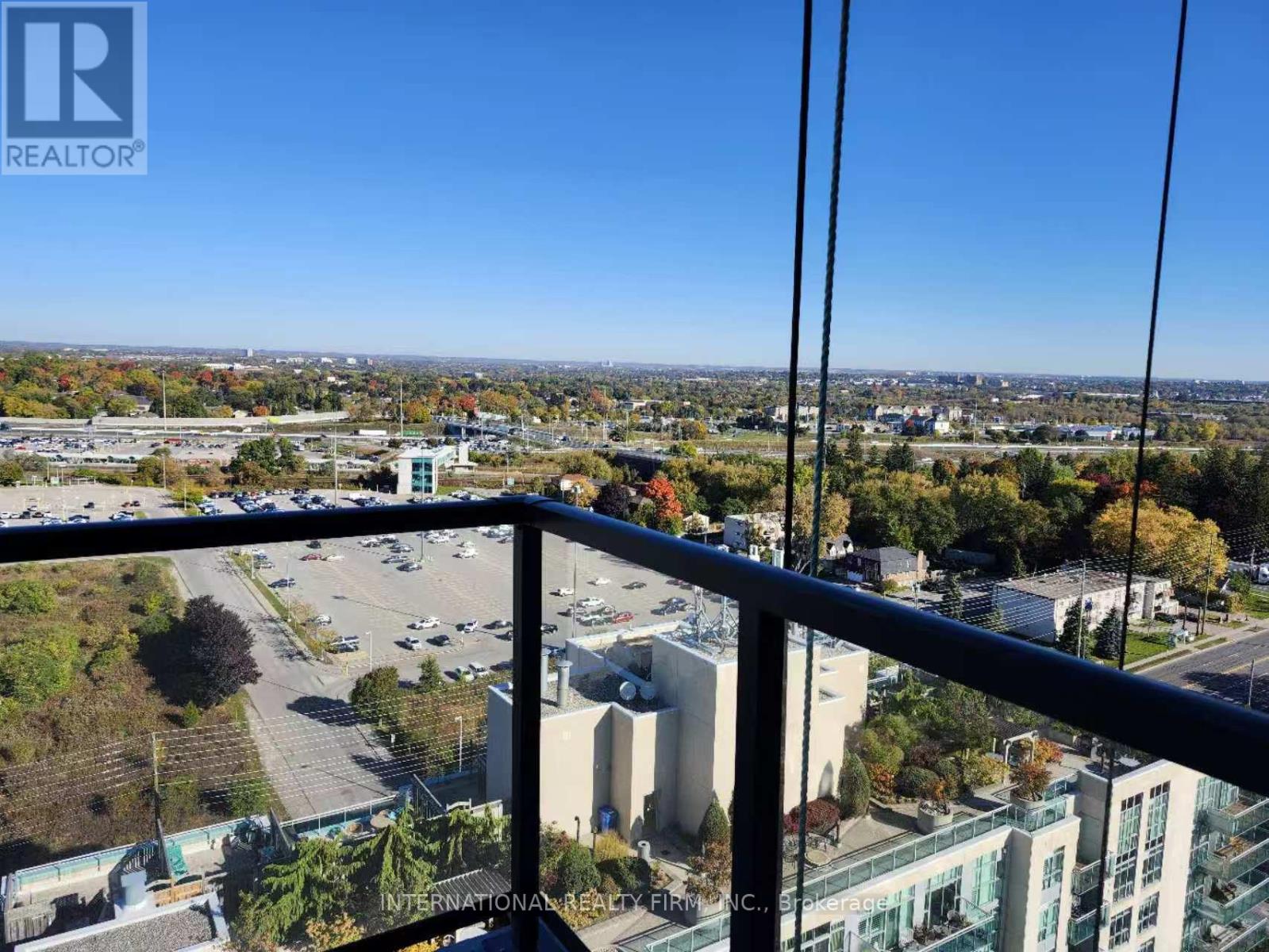 1701 - 1606 Charles Street, Whitby, Ontario L1N 0P1 - Photo 10 - E12694018