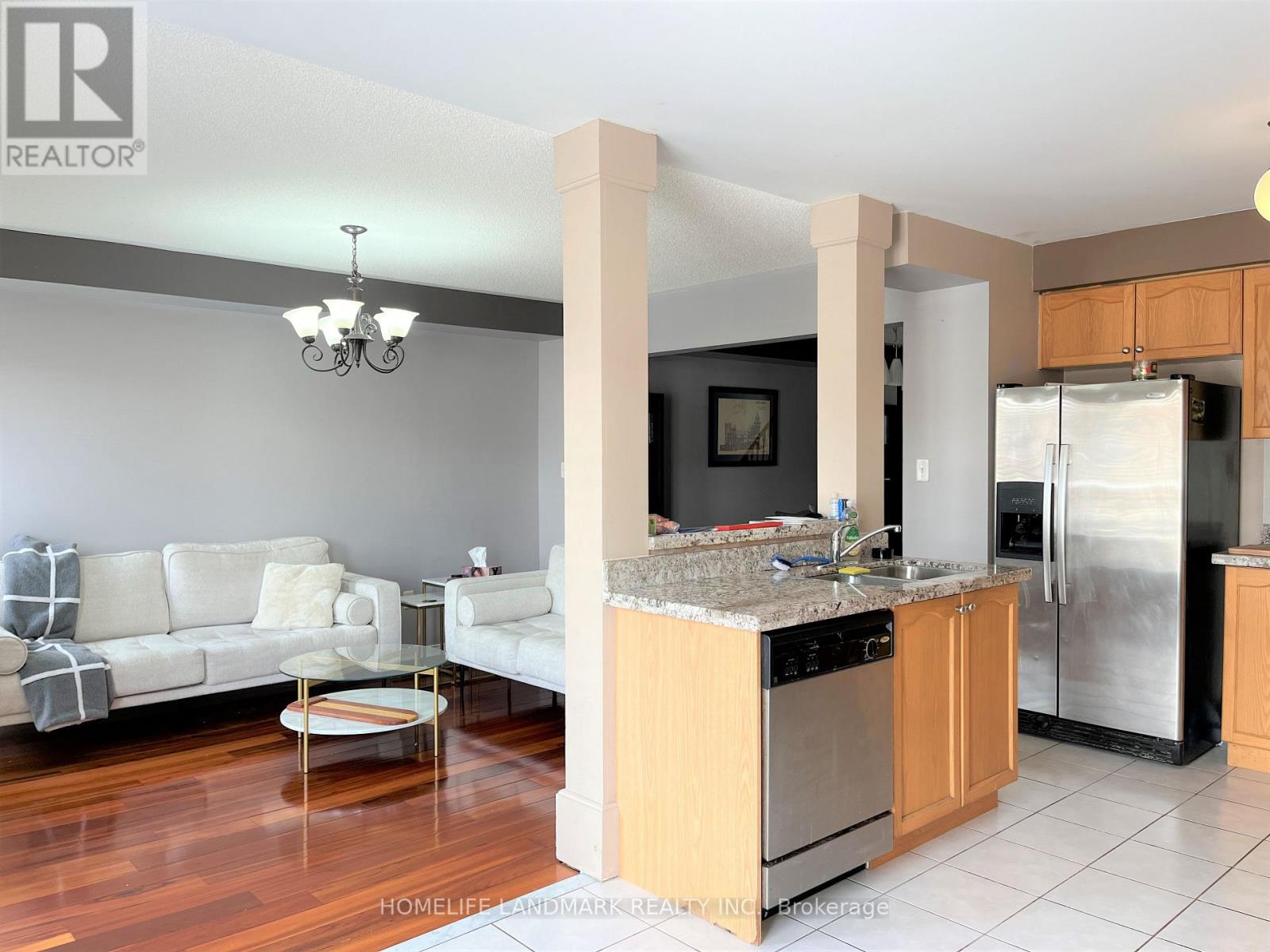 25 Vessel Crescent, Toronto, Ontario  M1C 5E4 - Photo 7 - E12694046