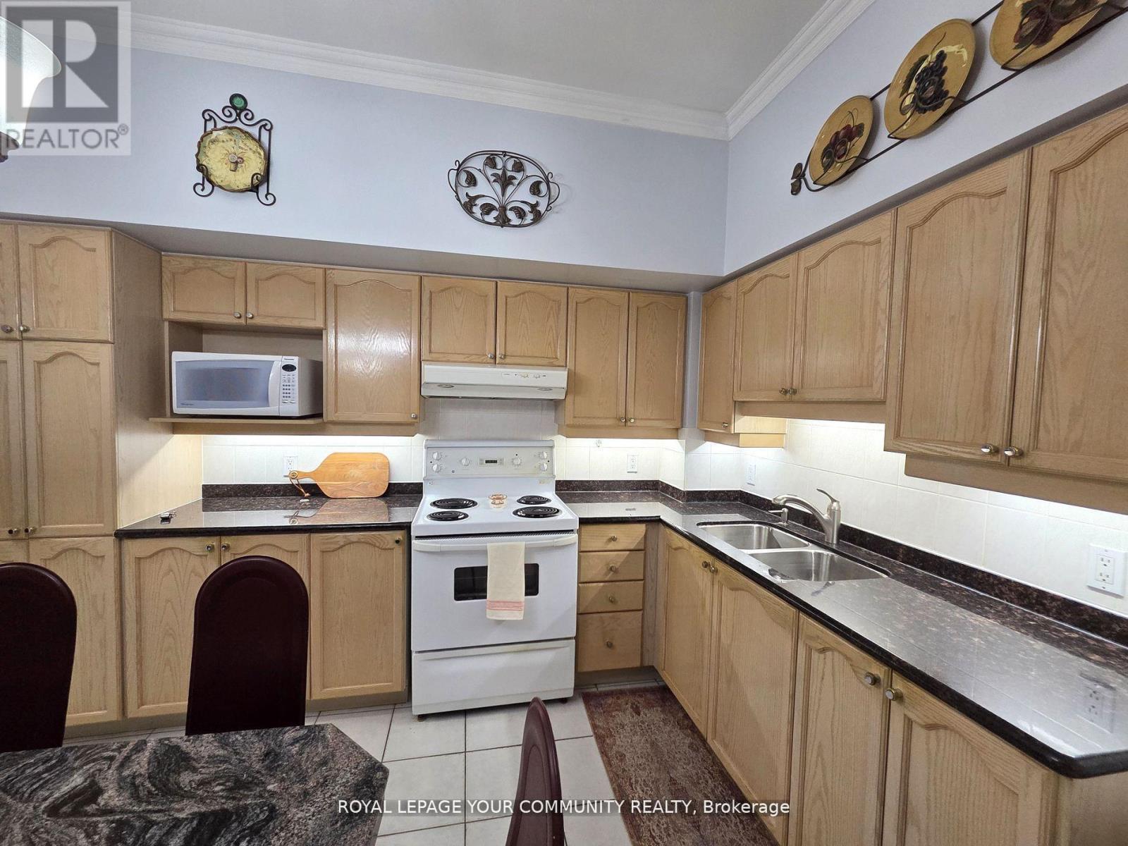 508 - 2504 Rutherford Road, Vaughan, Ontario  L4K 5N5 - Photo 10 - N12694014