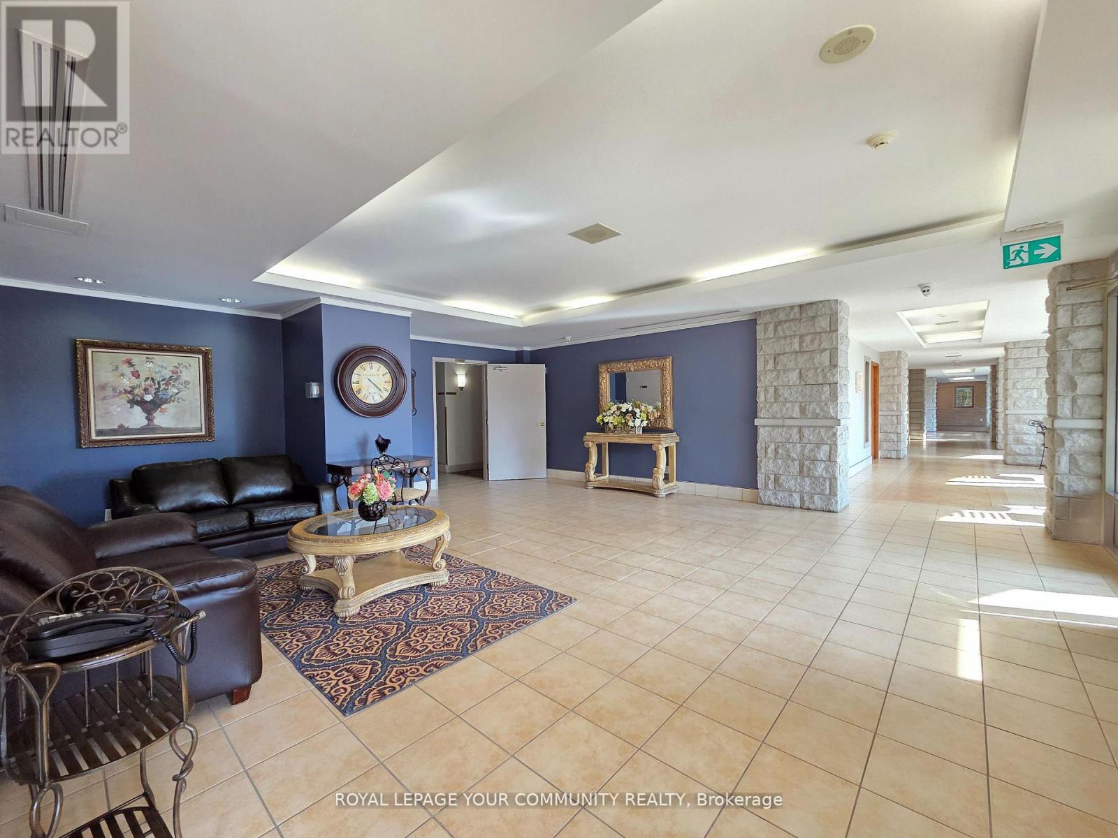 508 - 2504 Rutherford Road, Vaughan, Ontario  L4K 5N5 - Photo 4 - N12694014