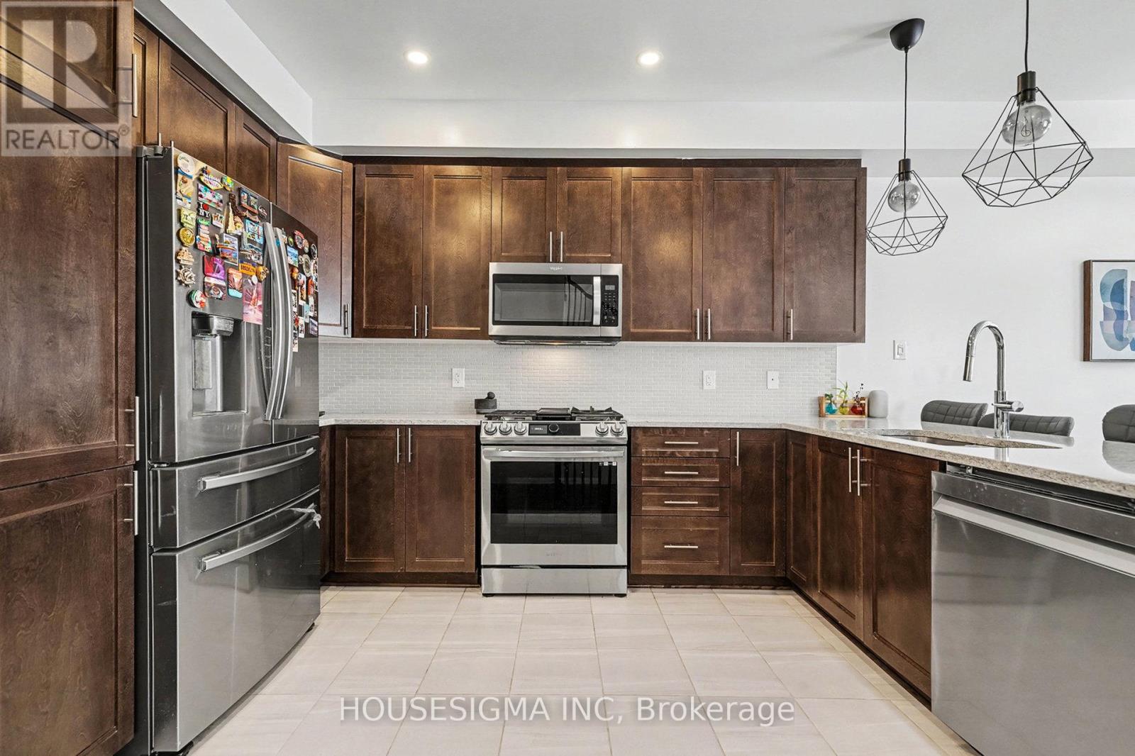 78 Nettle Crescent, Ottawa, Ontario  K1T 0W8 - Photo 13 - X12694062