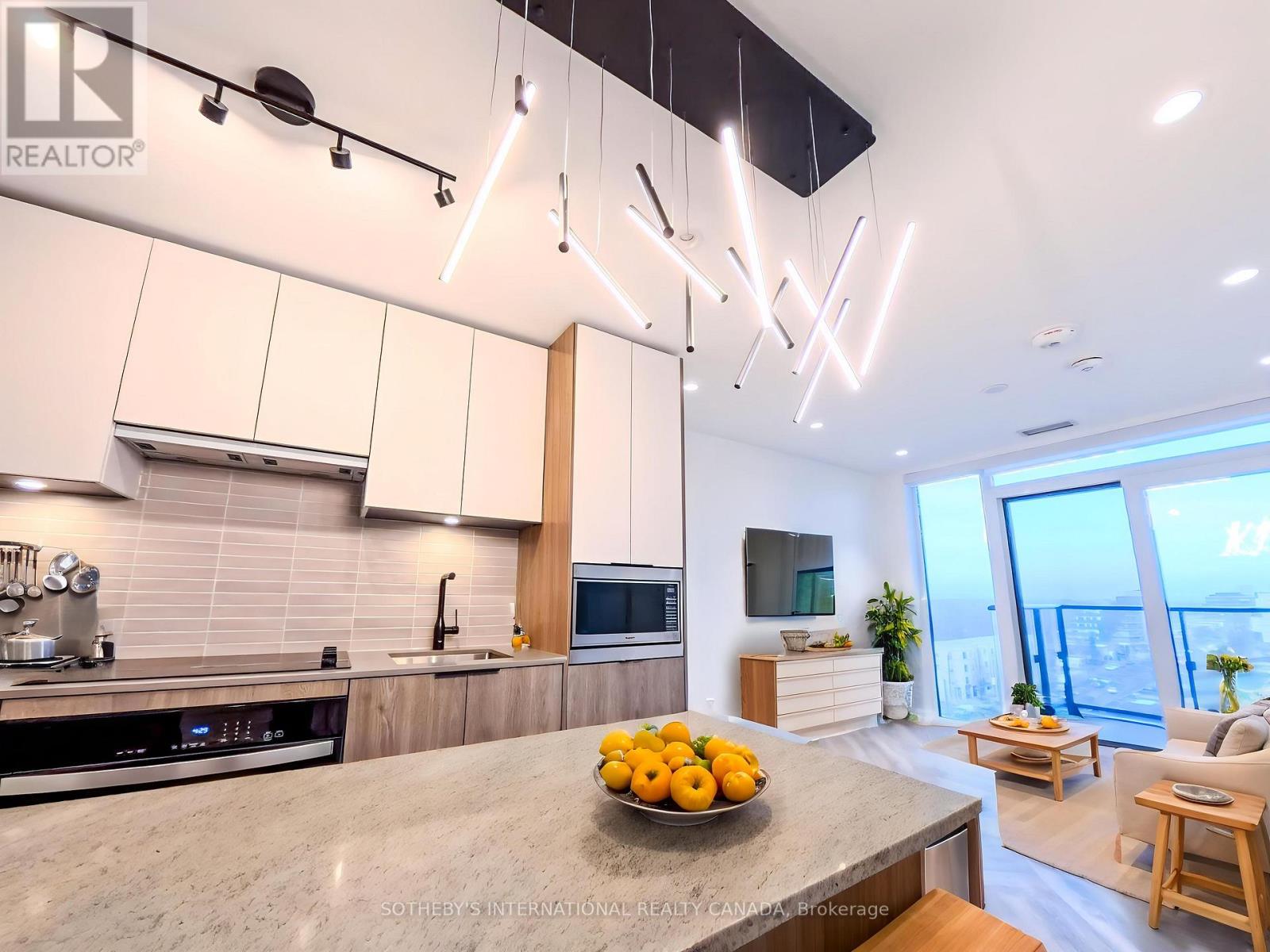 710 - 1007 The Queensway, Toronto, Ontario  M8Z 0H4 - Photo 5 - W12694000