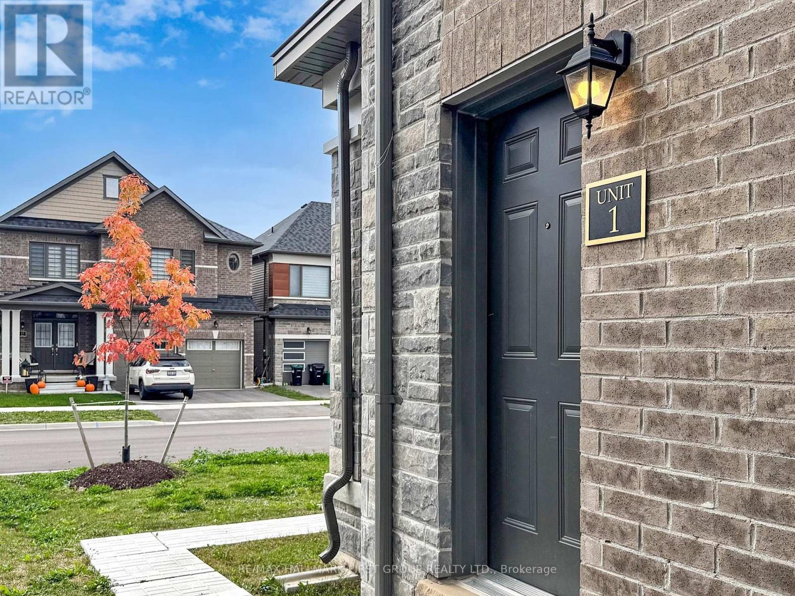 18 Ludlow Drive, Barrie, Ontario  L9J 0L8 - Photo 20 - S12694032