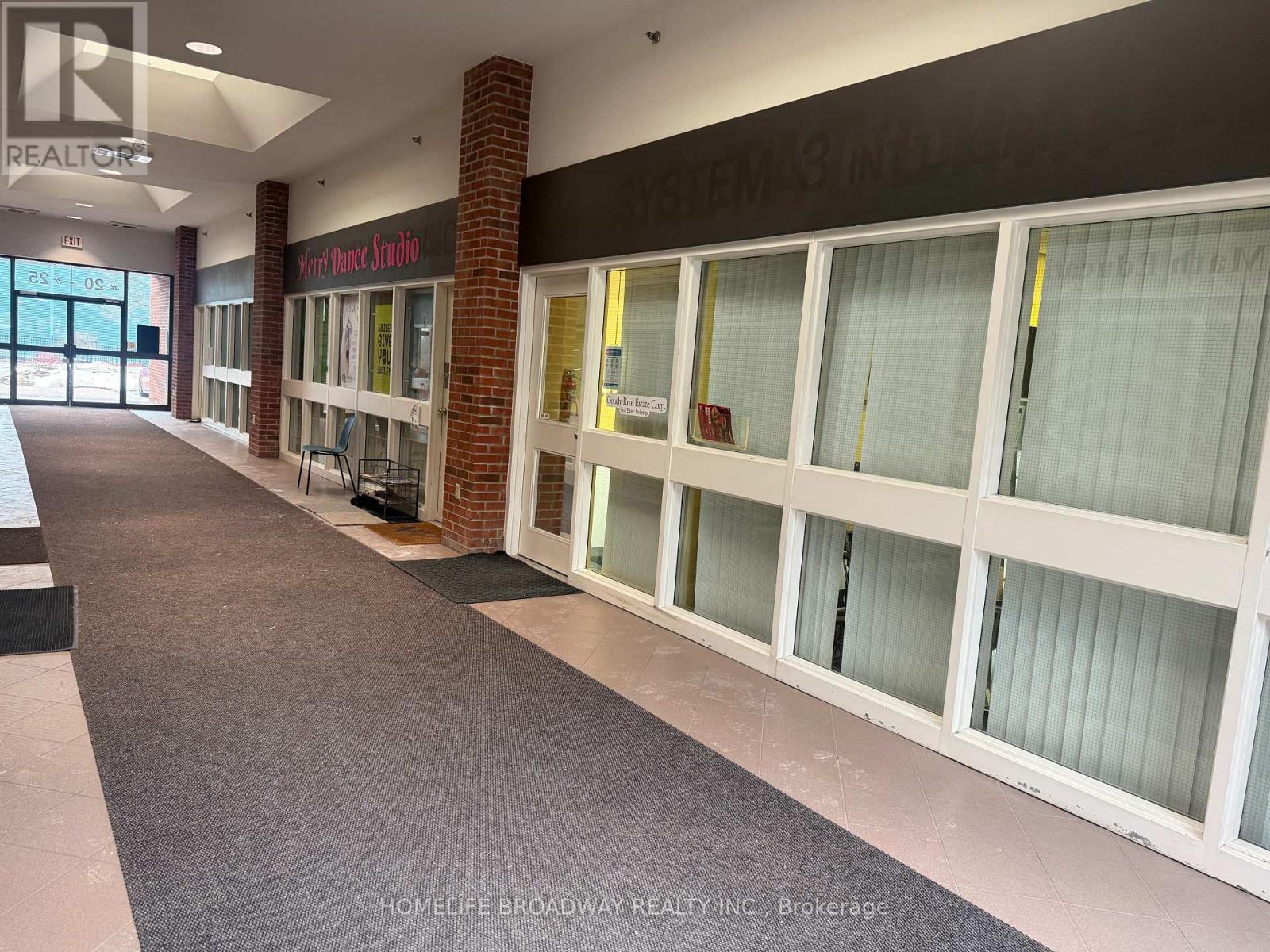 20 - 505 Hood Road, Markham (Milliken Mills West), Ontario  L3R 5V6 - Photo 4 - N12694086